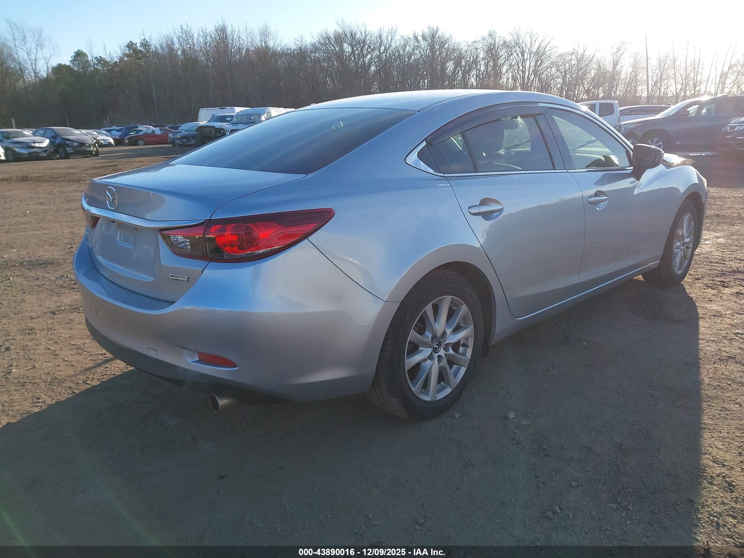 MAZDA MAZDA6 image 4