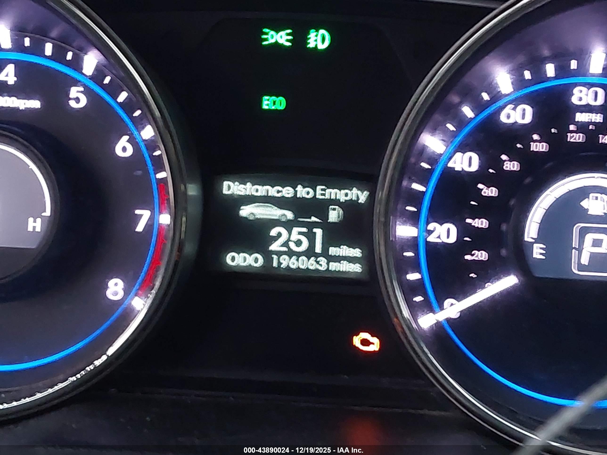 HYUNDAI SONATA image 7