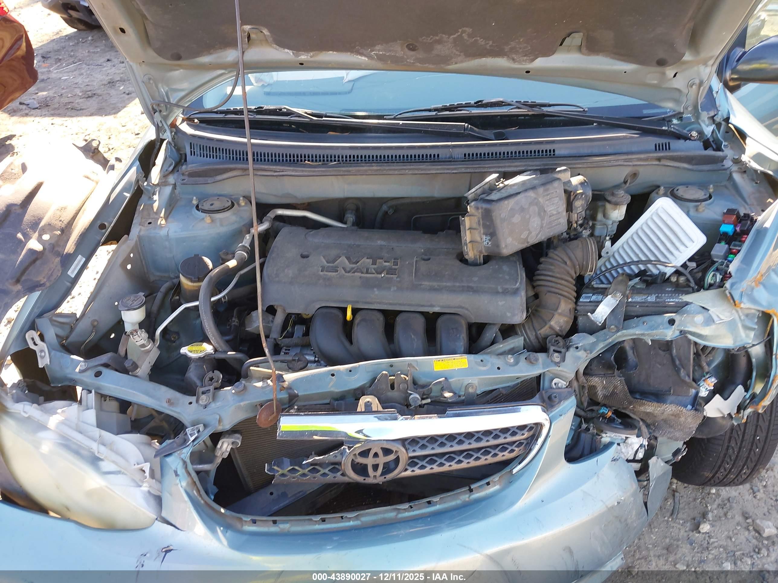TOYOTA COROLLA image 10