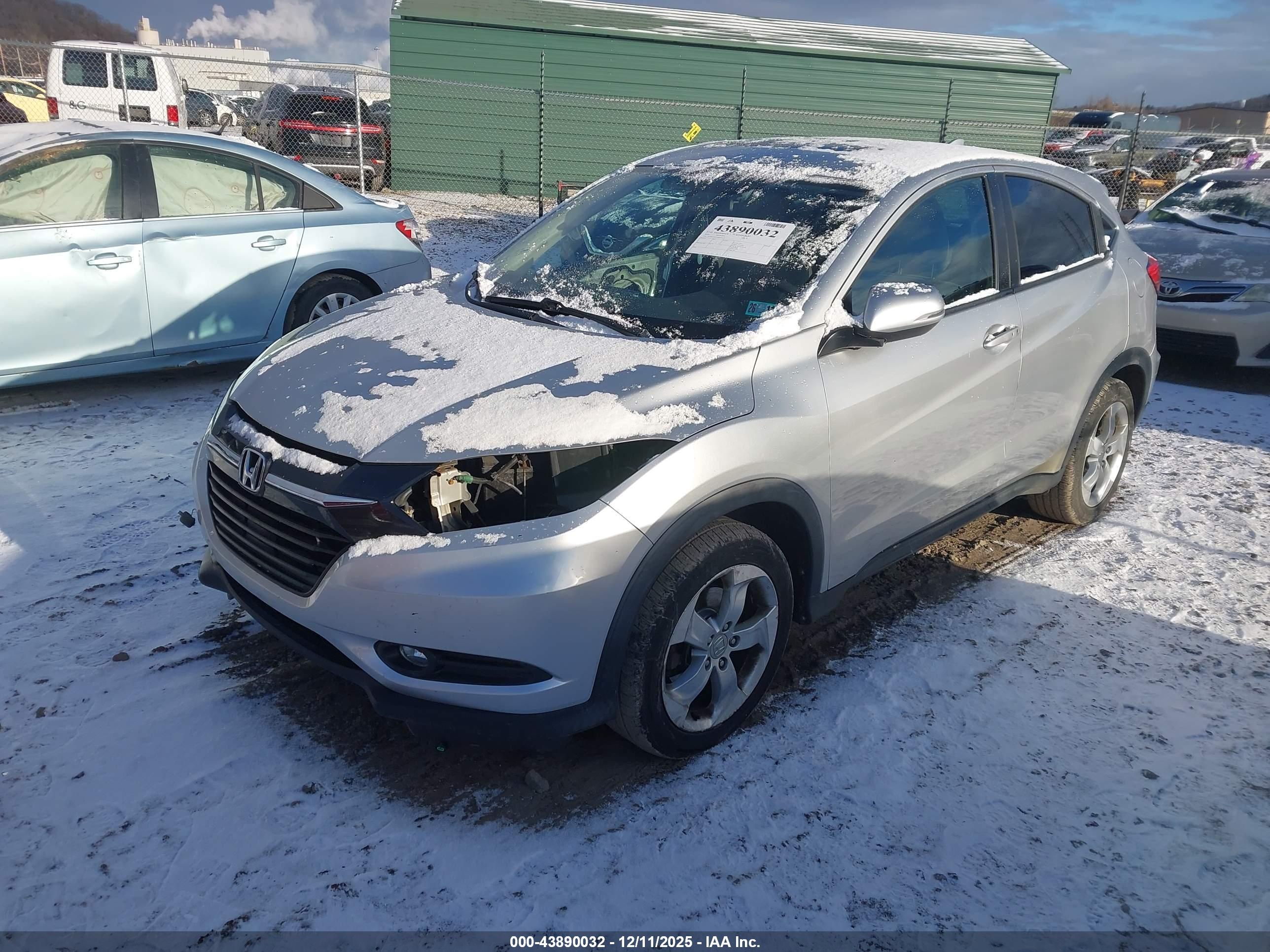HONDA HR-V image 2