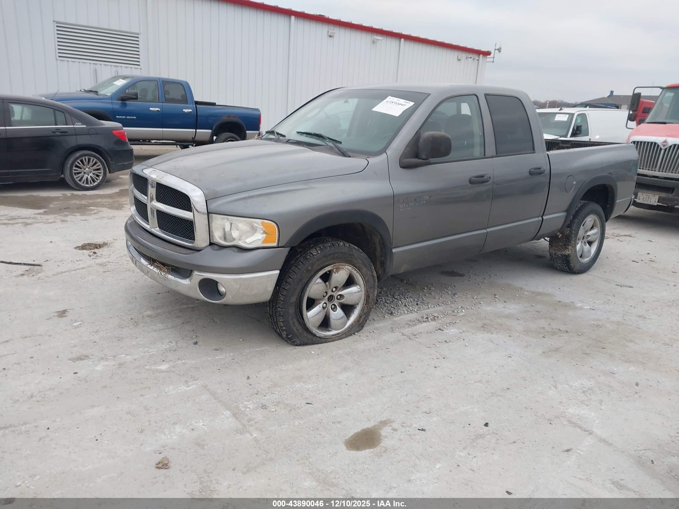 DODGE RAM image 2