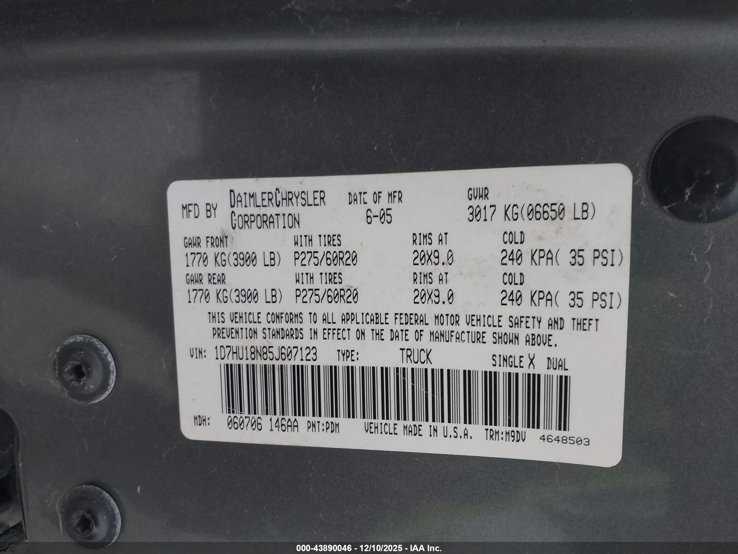 DODGE RAM image 9