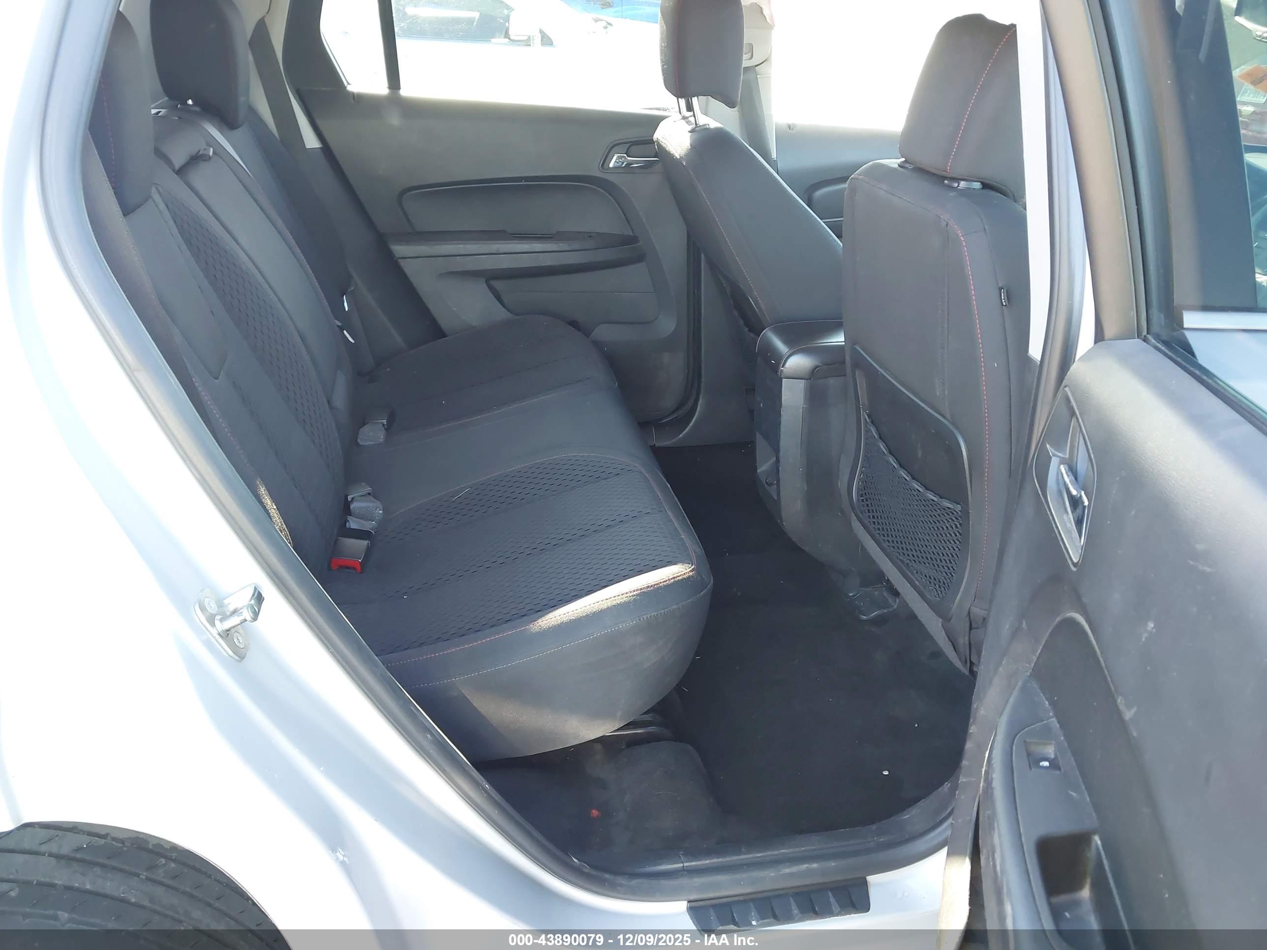GMC TERRAIN image 8