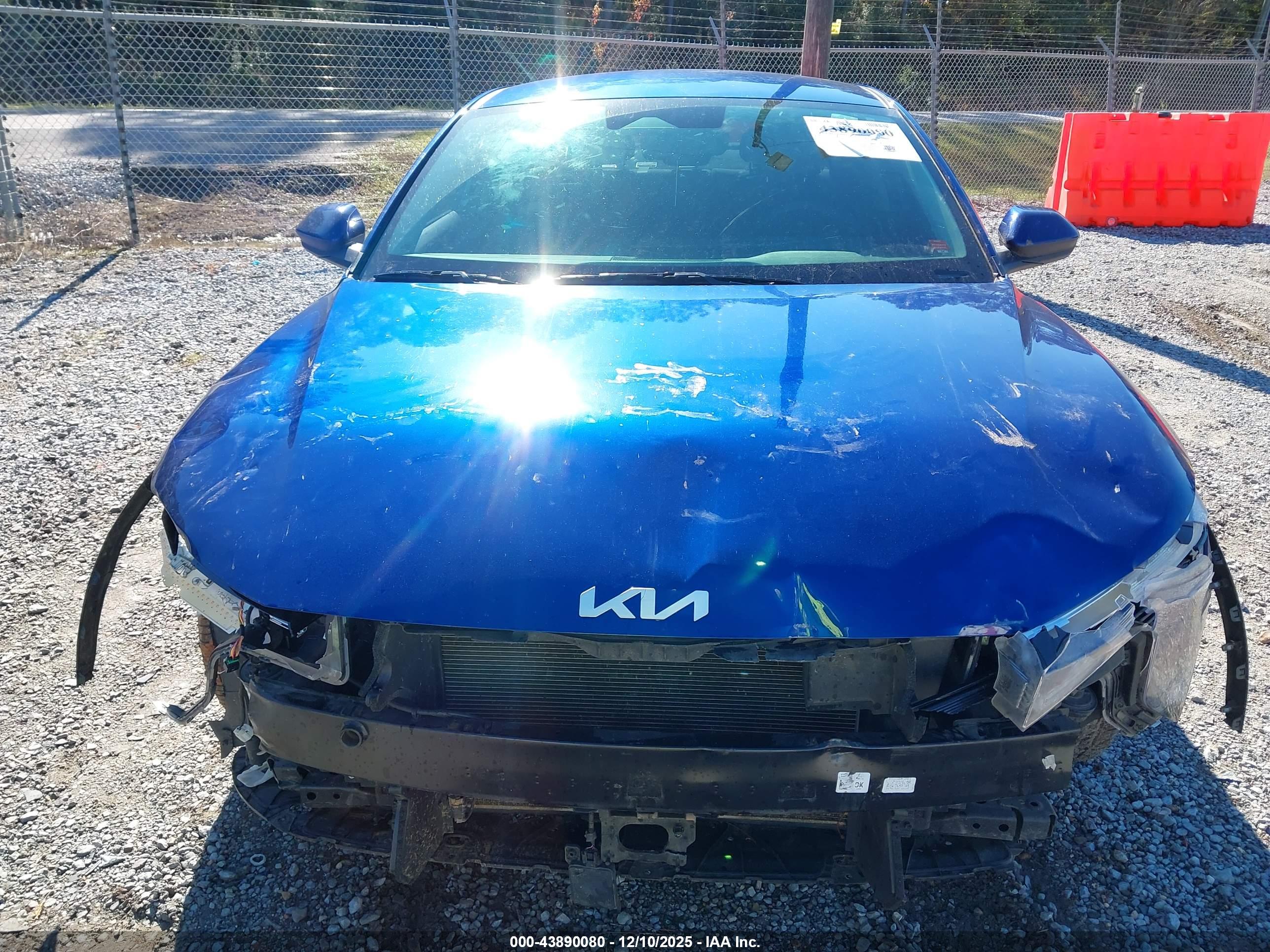 KIA K4 image 6