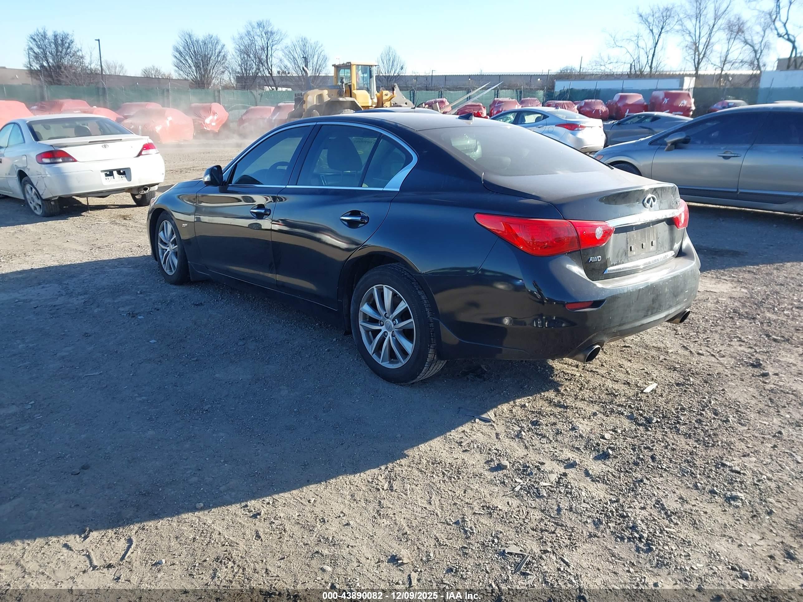 INFINITI Q50 image 3