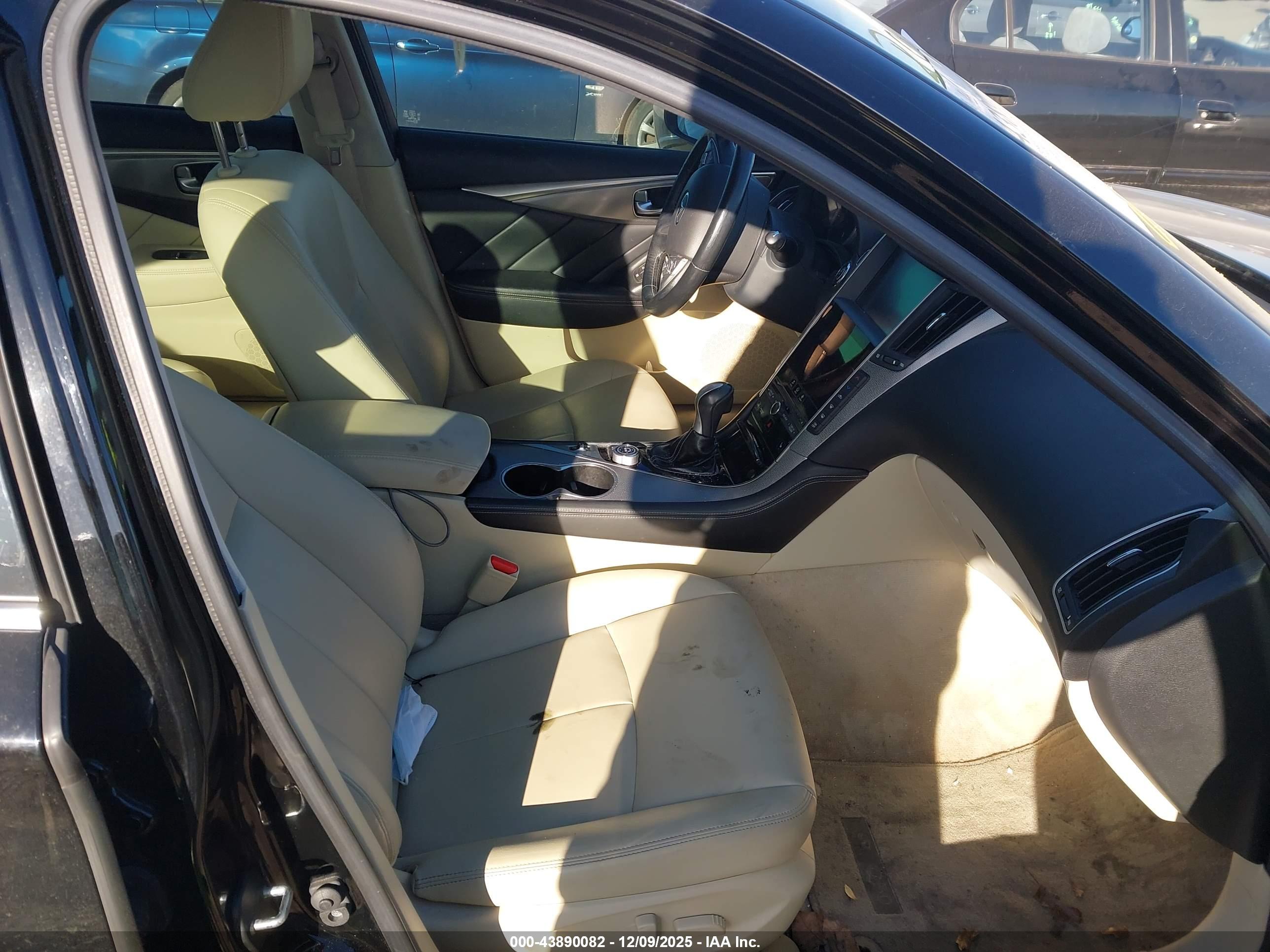 INFINITI Q50 image 5