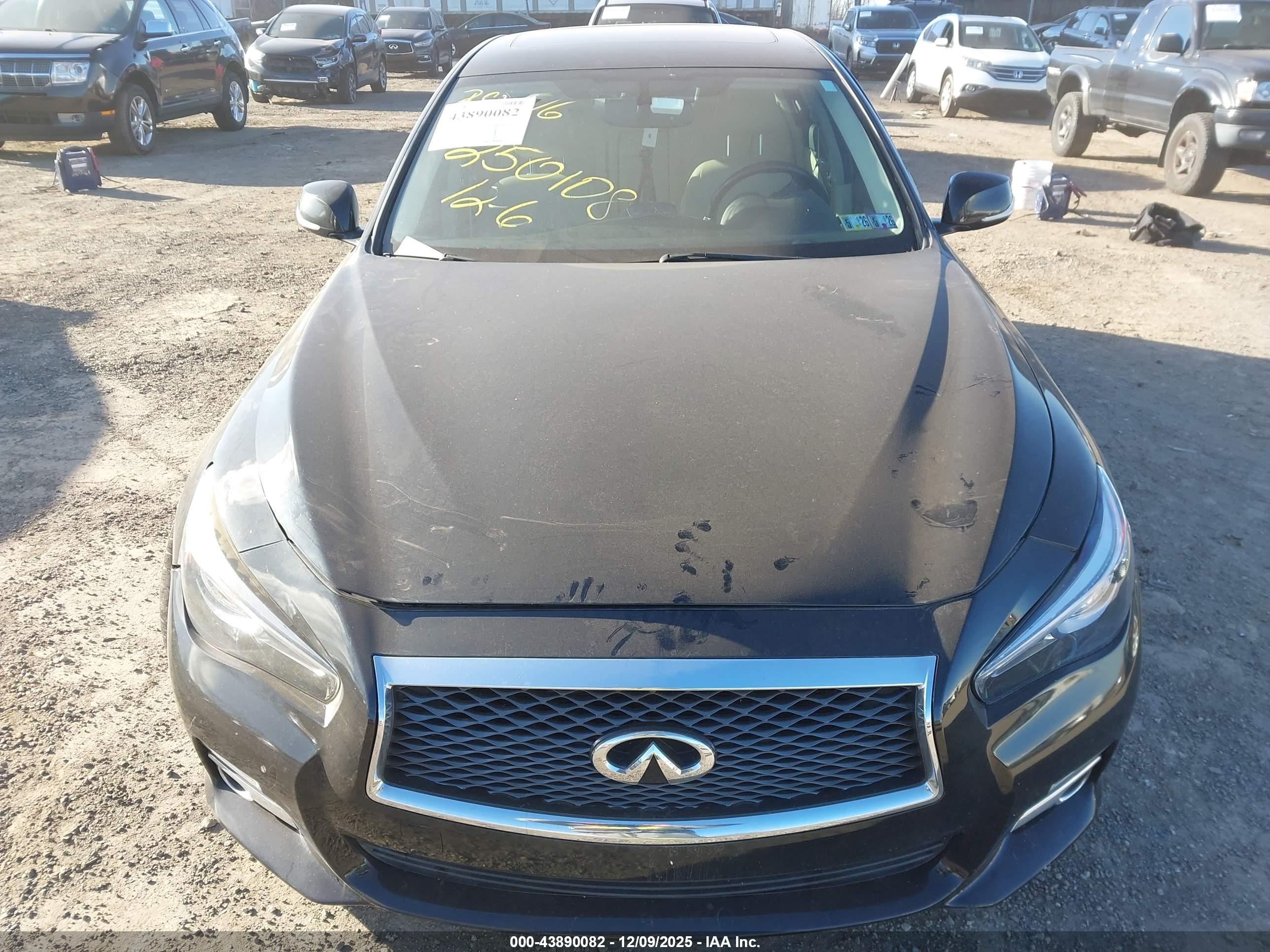 INFINITI Q50 image 6