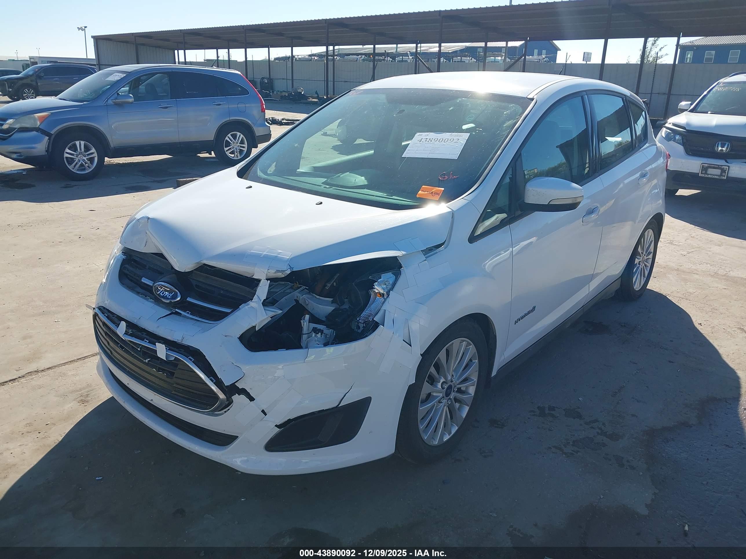 FORD C-MAX image 2