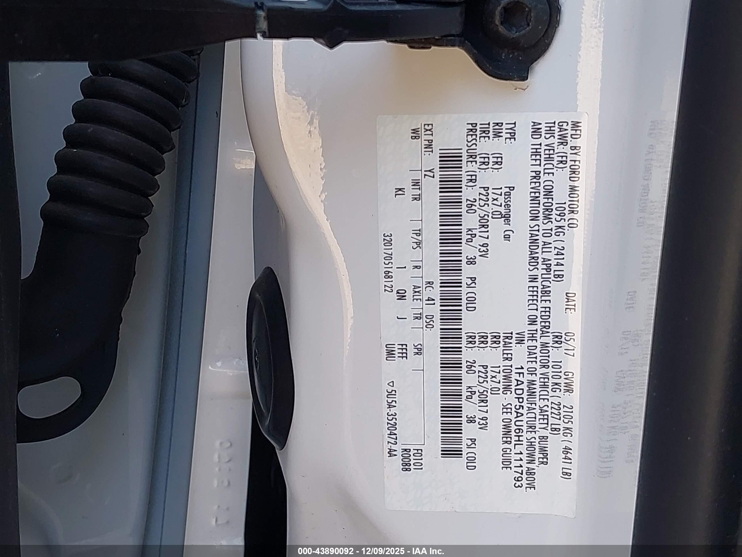 FORD C-MAX image 9