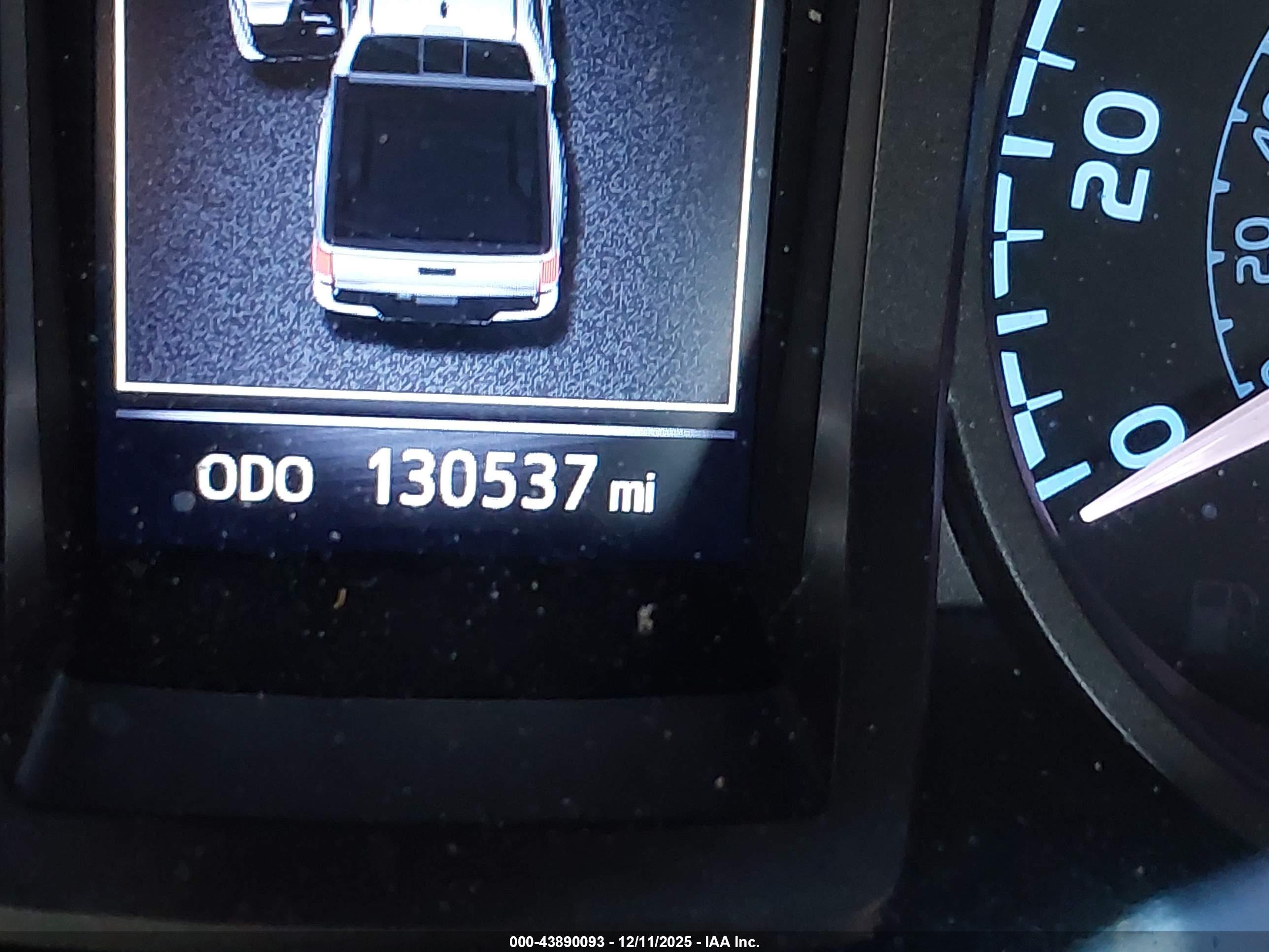 TOYOTA TACOMA image 7