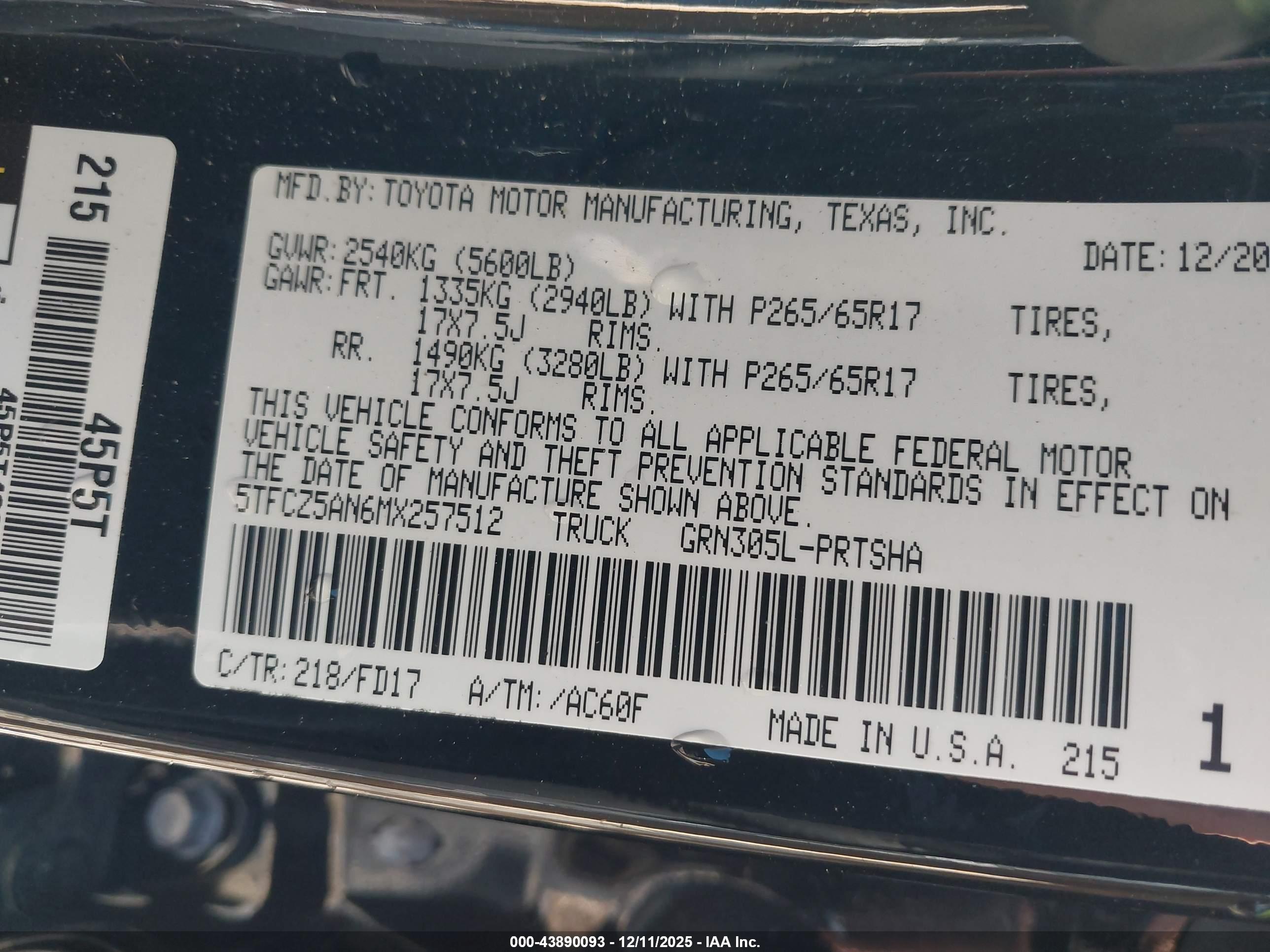 TOYOTA TACOMA image 9