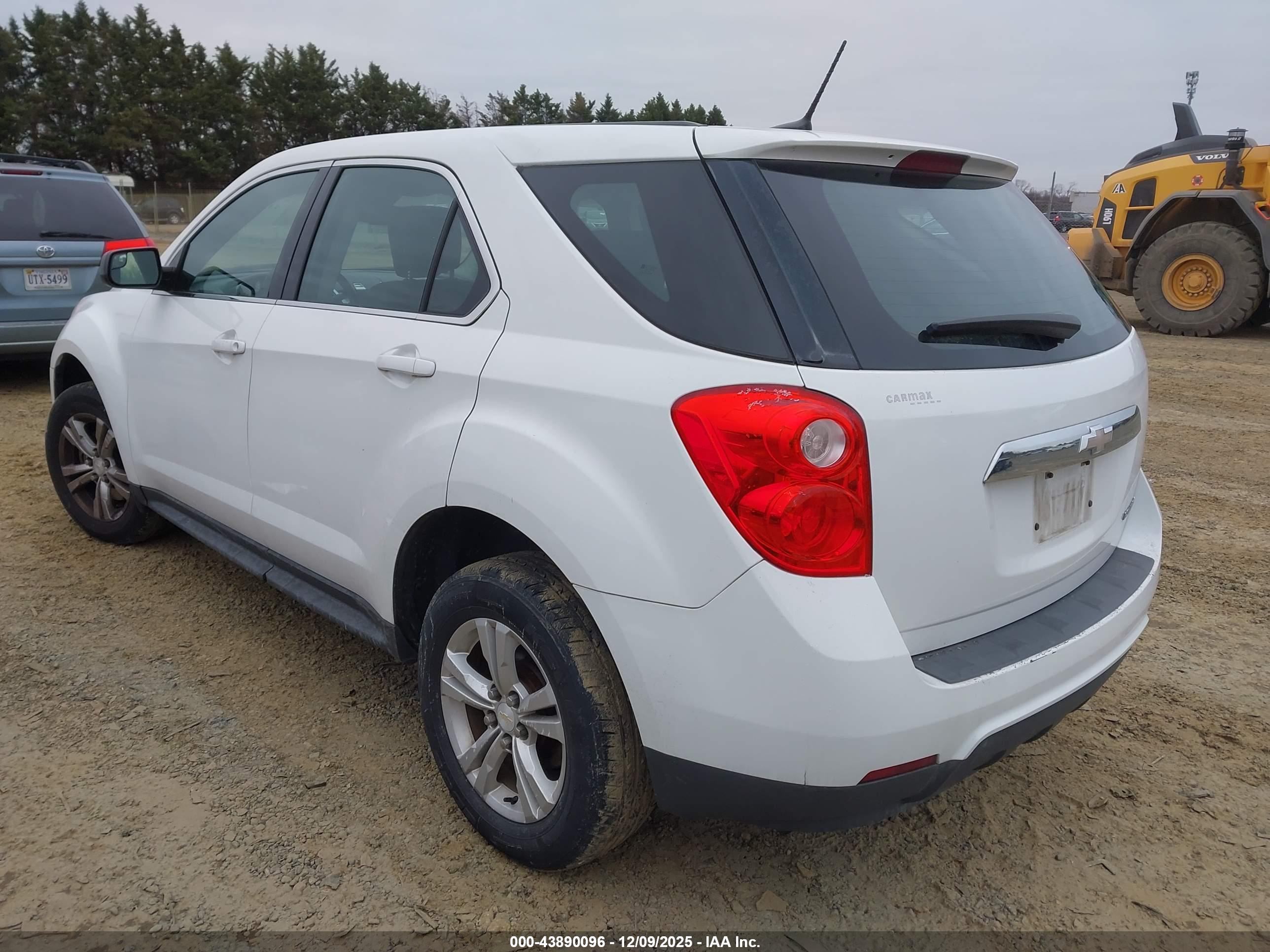 CHEVROLET EQUINOX image 3