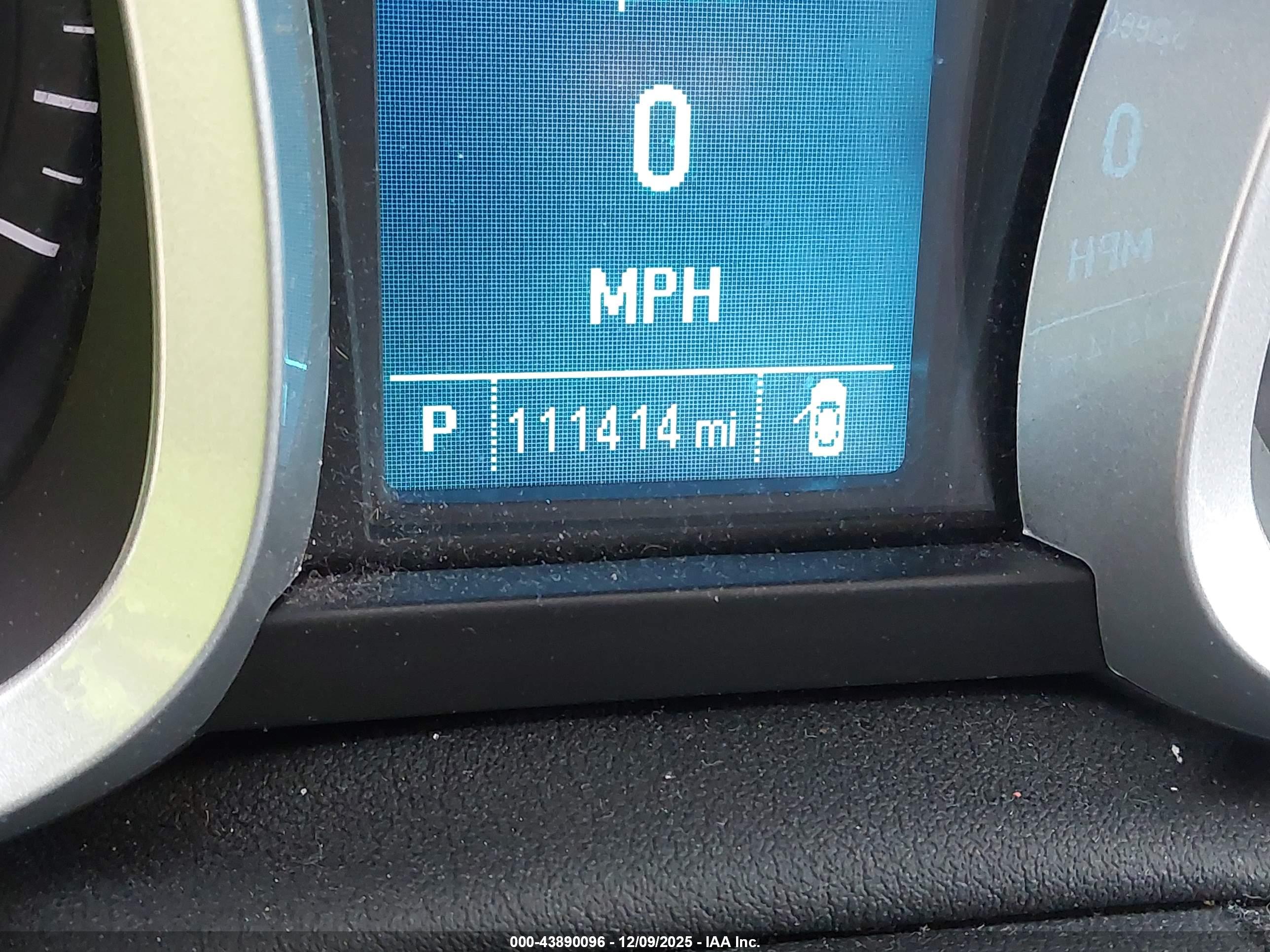 CHEVROLET EQUINOX image 7
