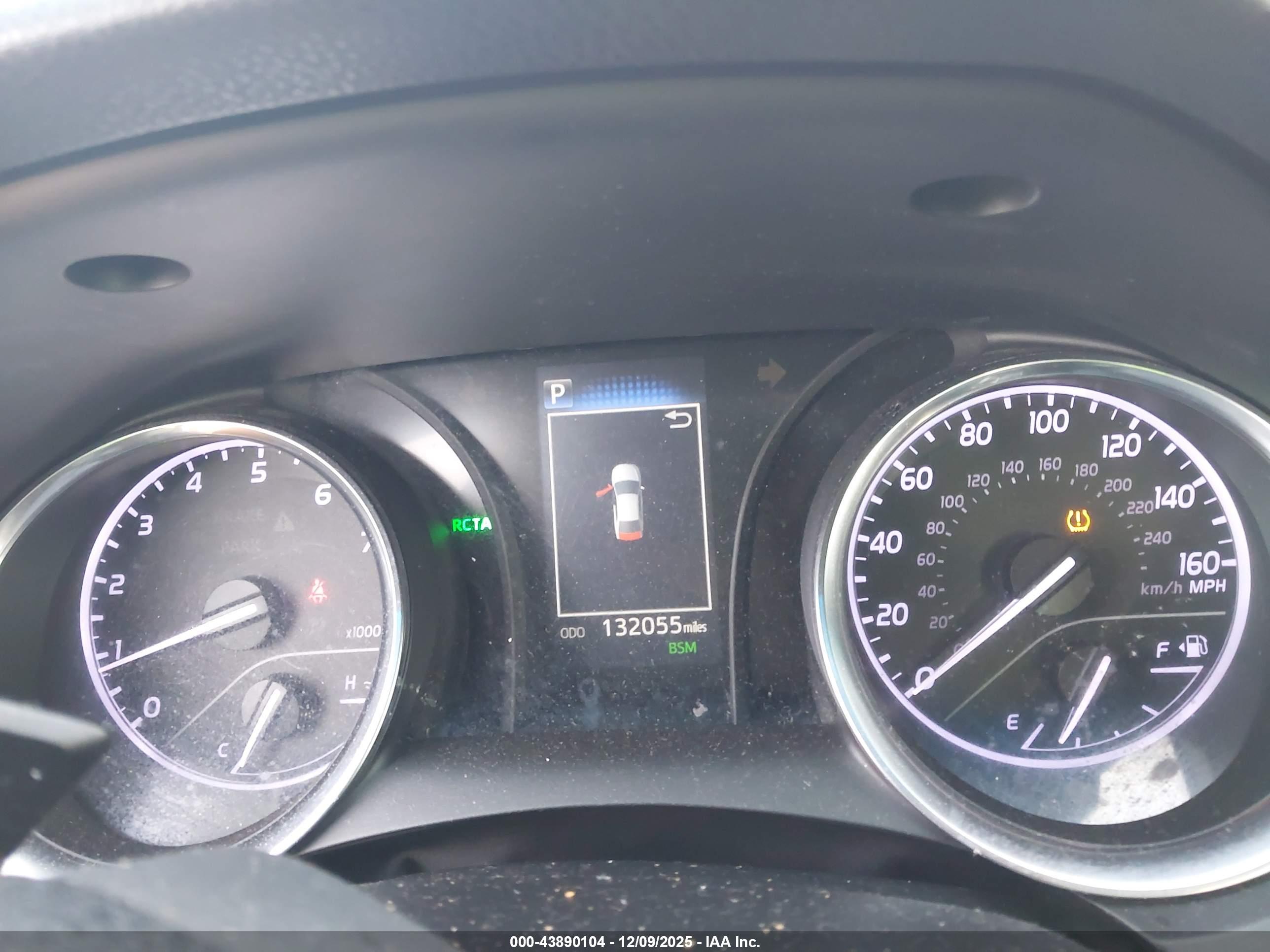 TOYOTA CAMRY image 7
