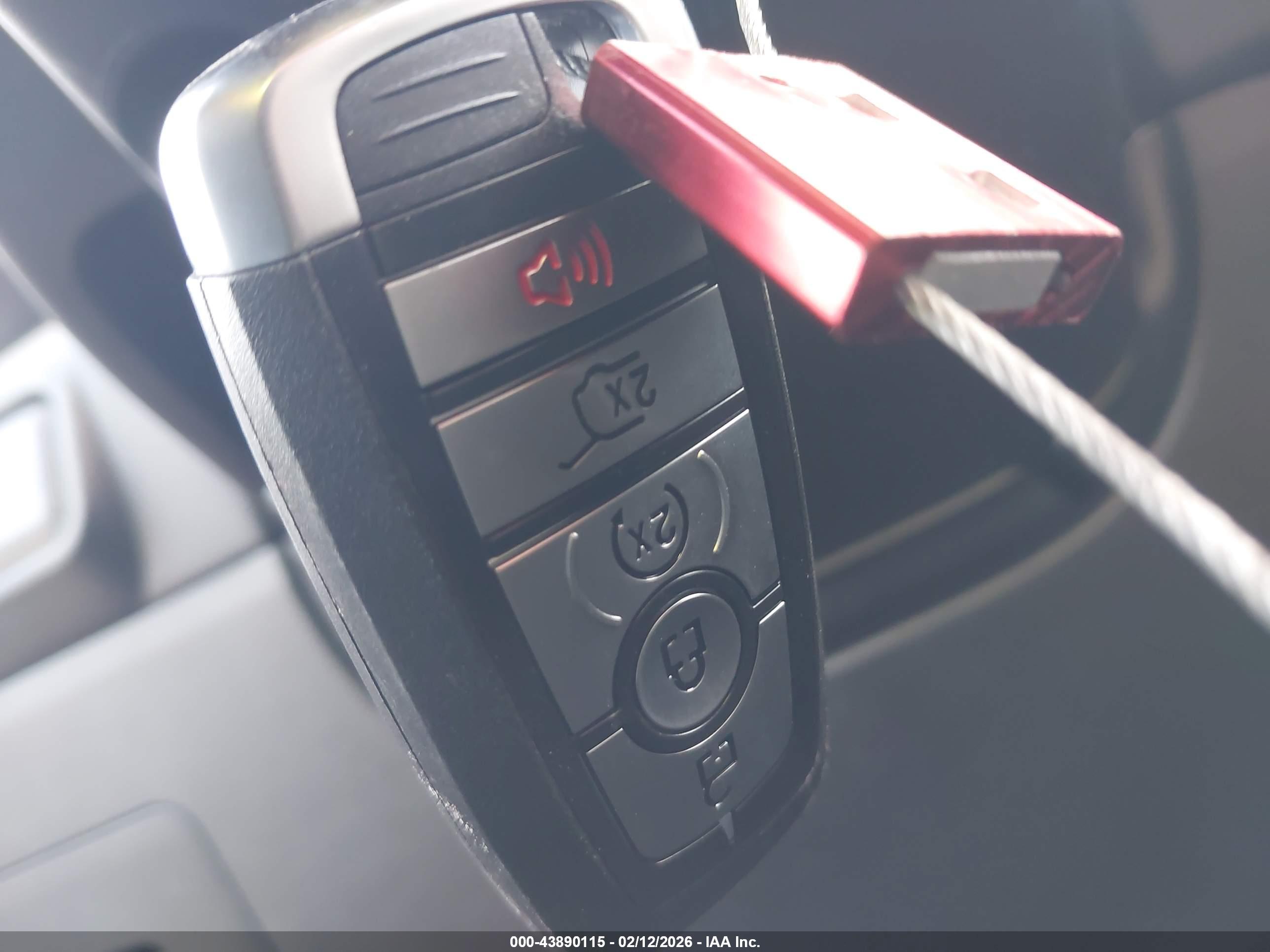 FORD EXPLORER image 11