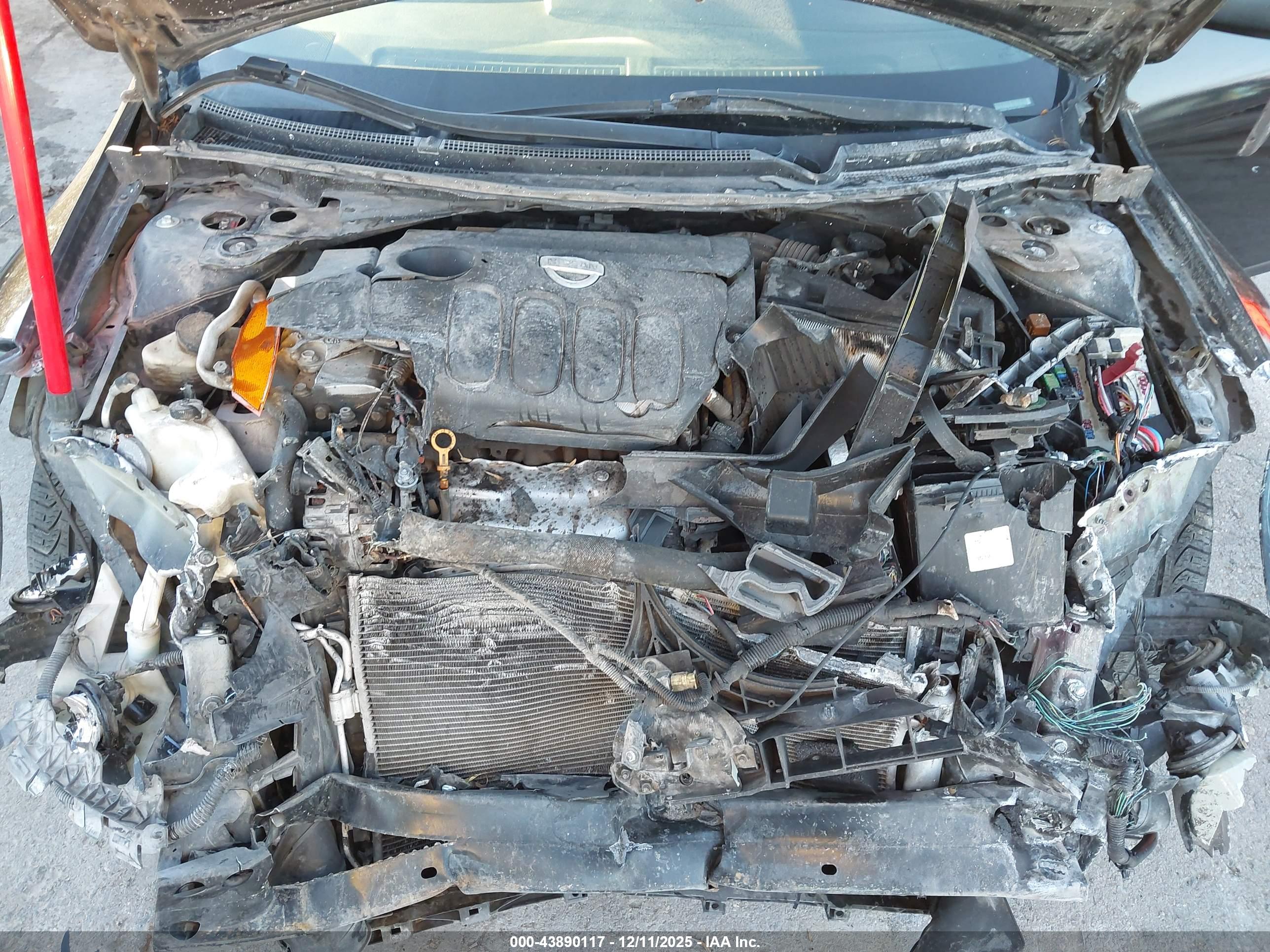 NISSAN ALTIMA image 10