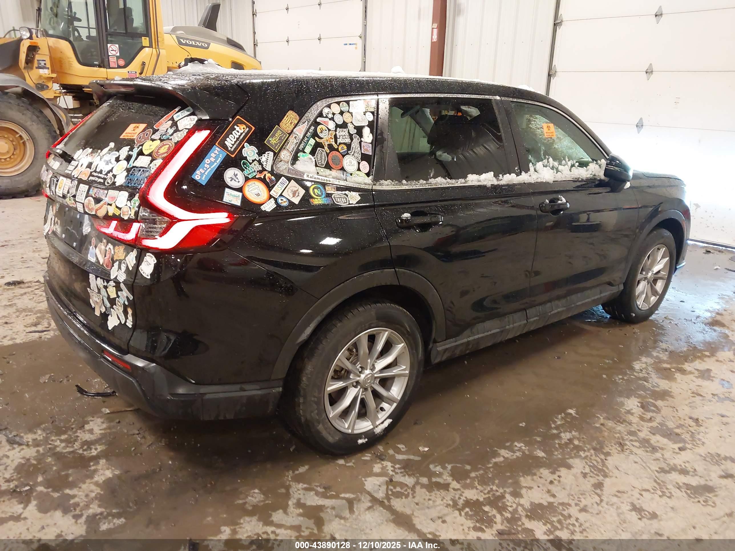 HONDA CR-V image 4