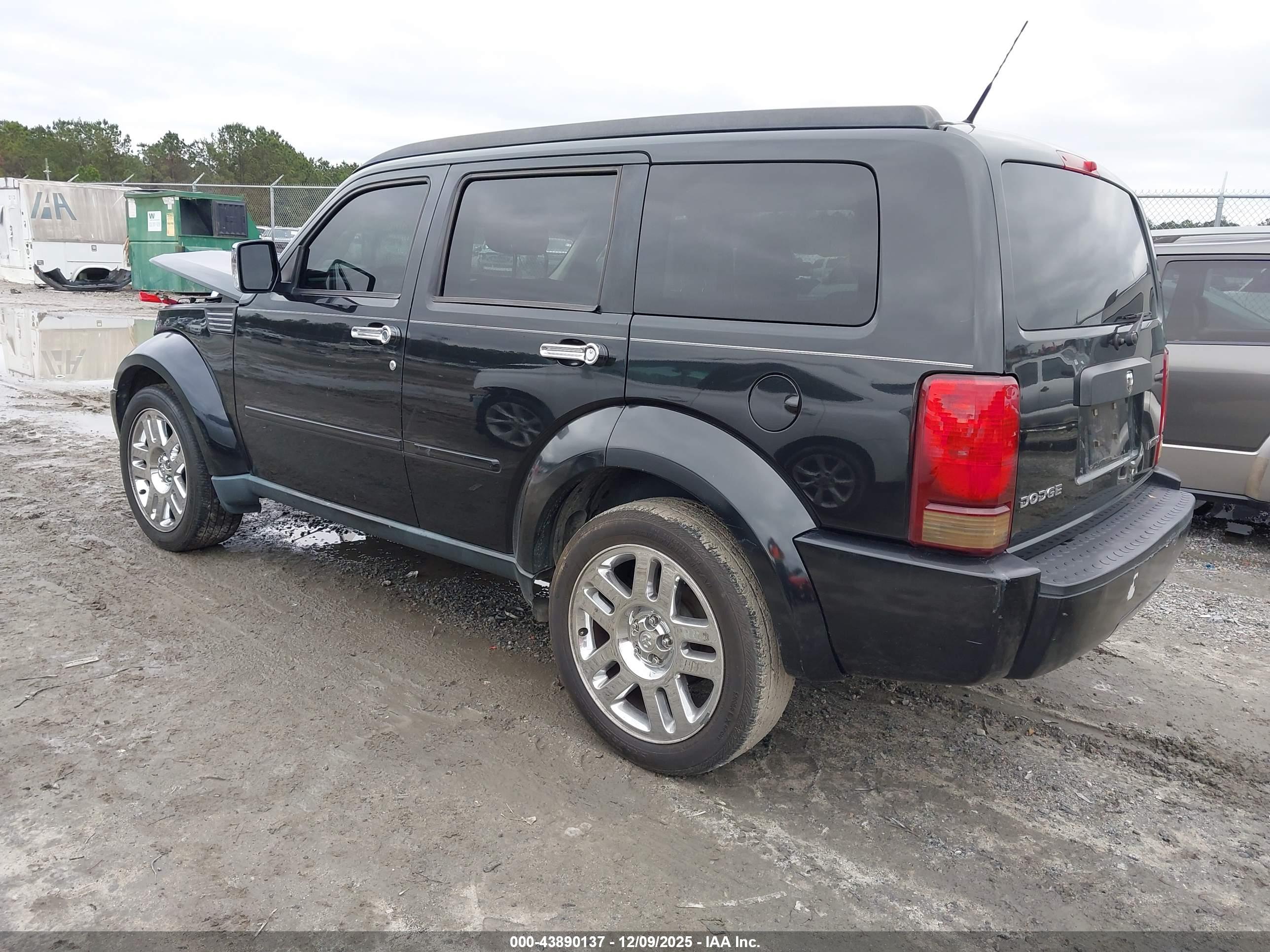 DODGE NITRO image 3