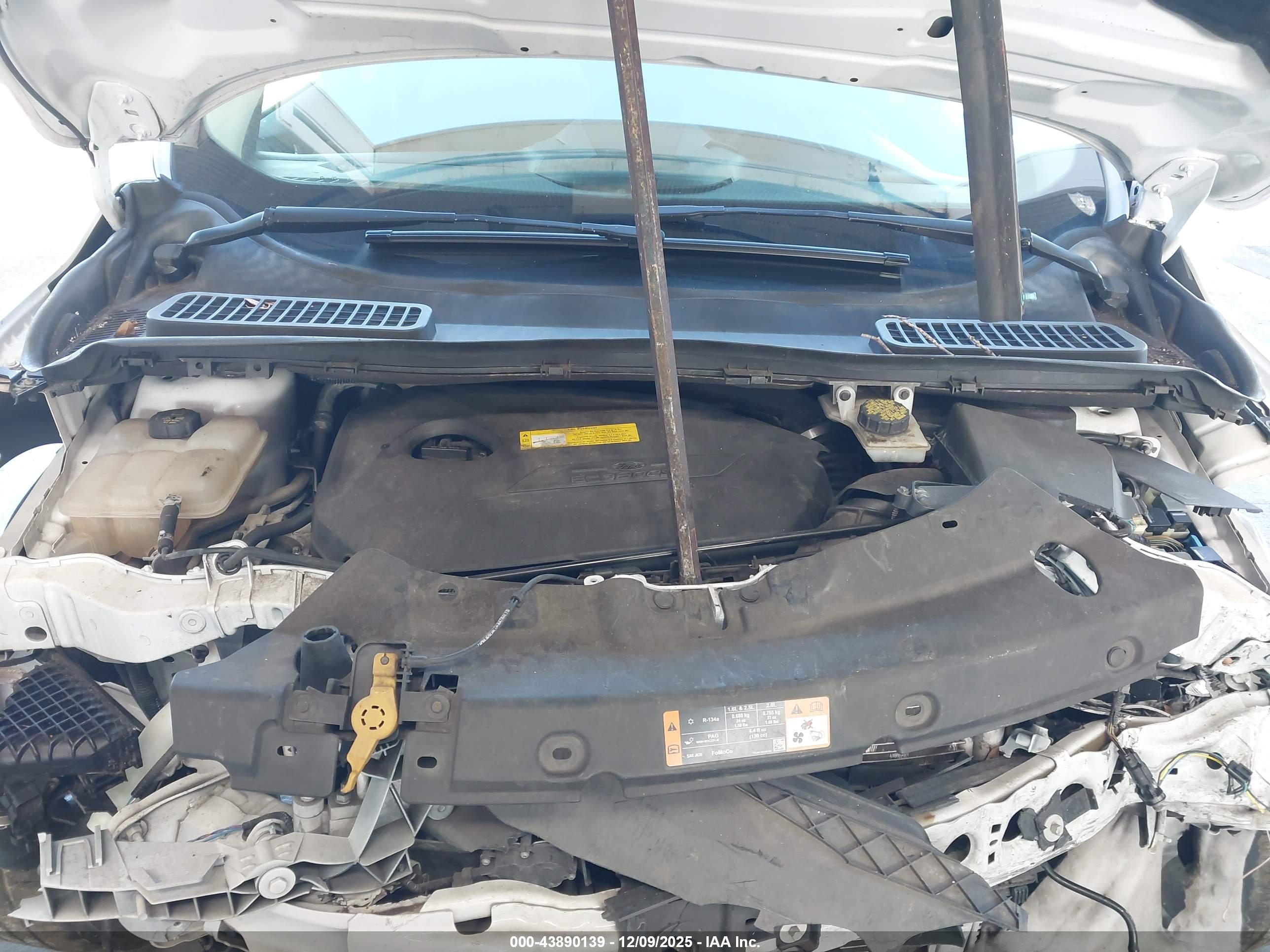 FORD ESCAPE image 10