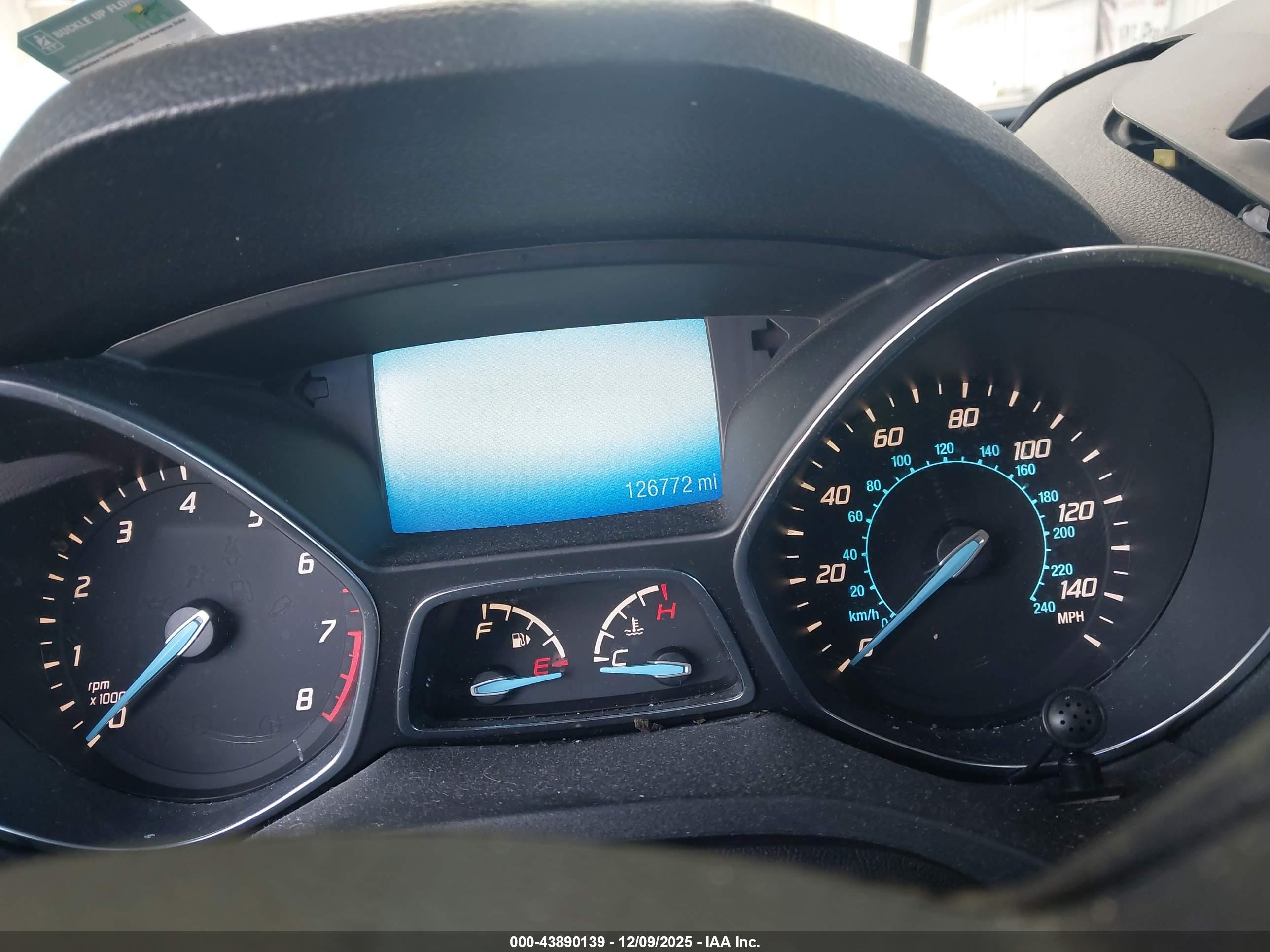 FORD ESCAPE image 7