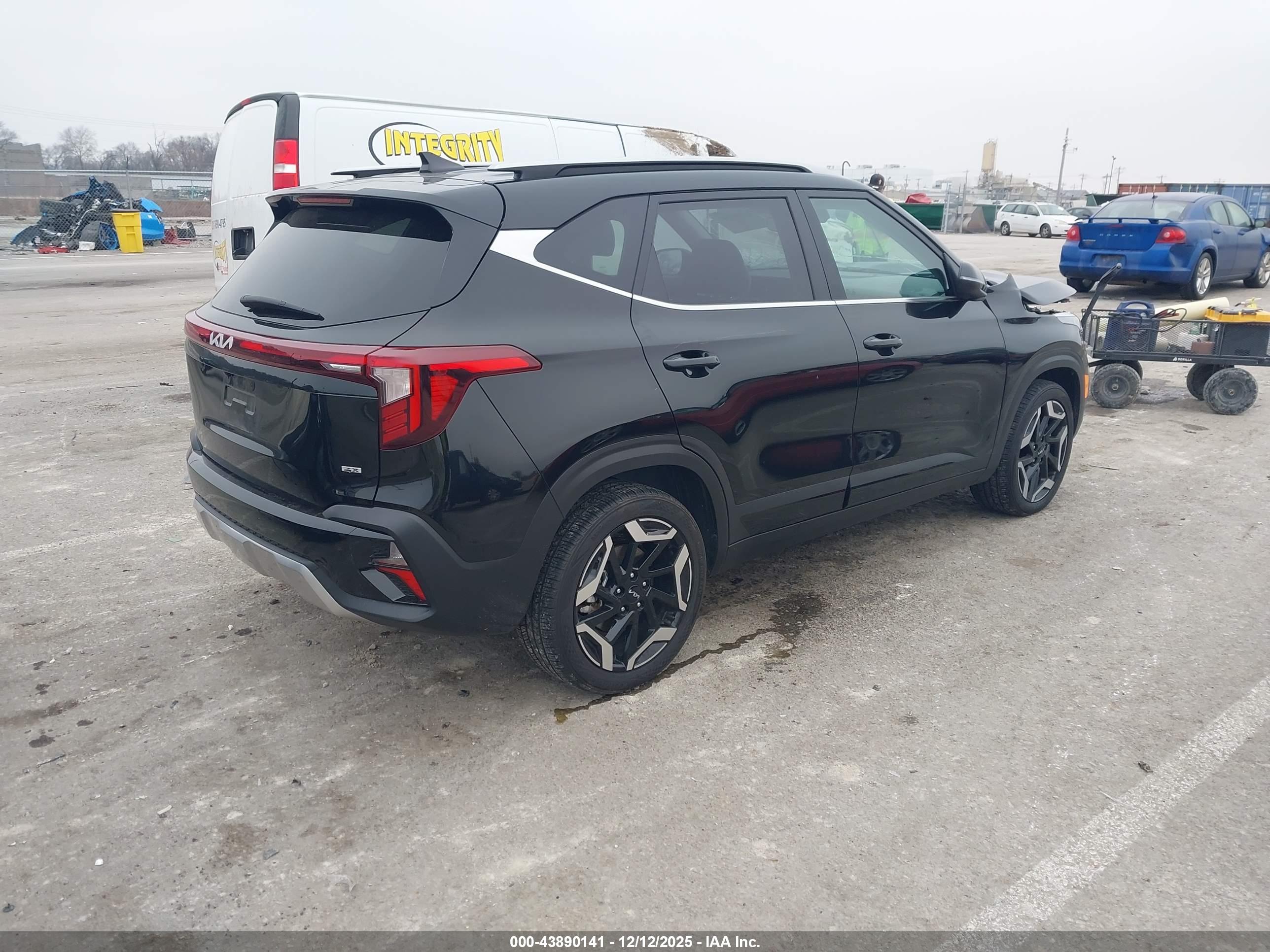 KIA SELTOS image 4