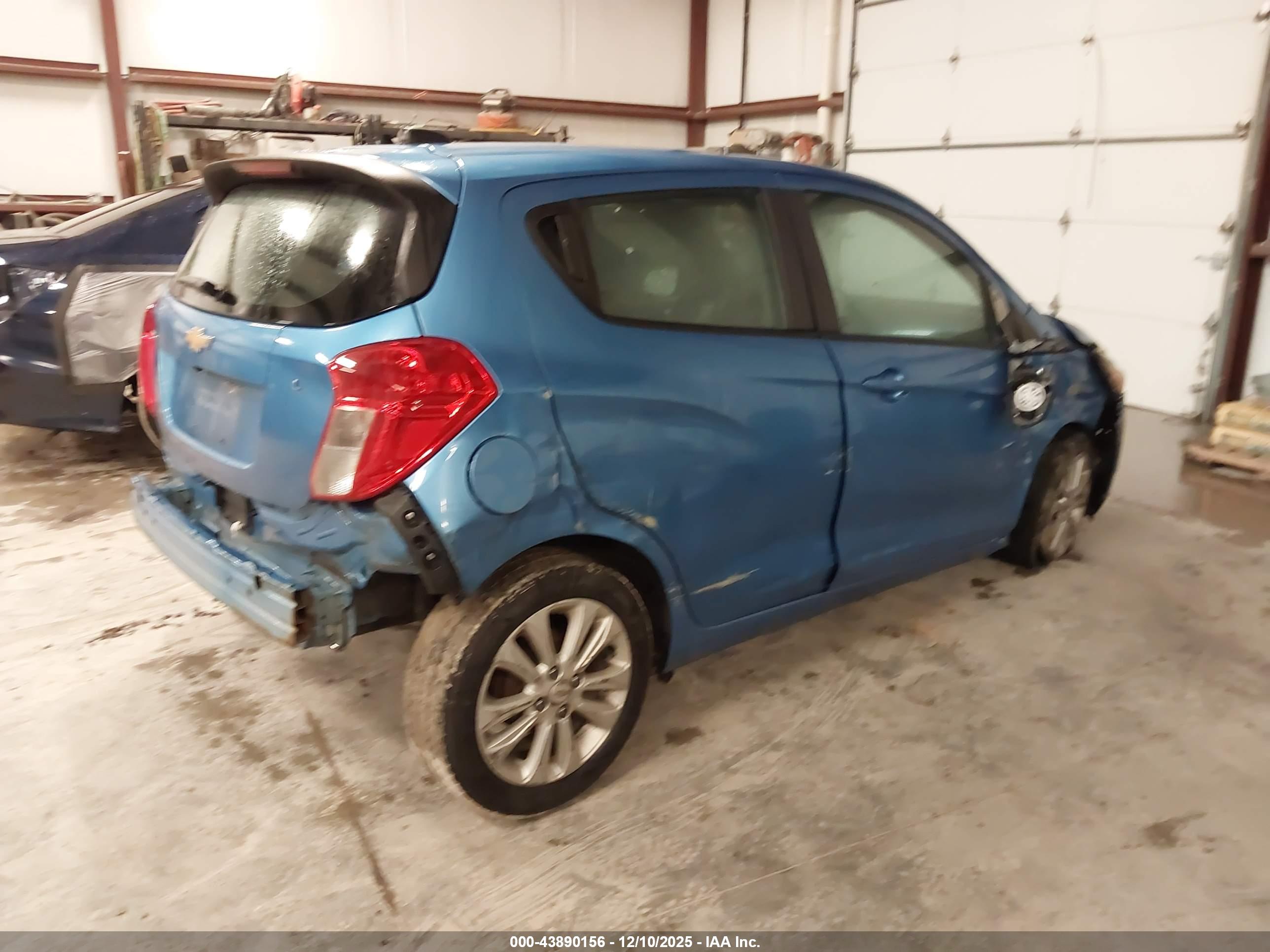CHEVROLET SPARK image 4