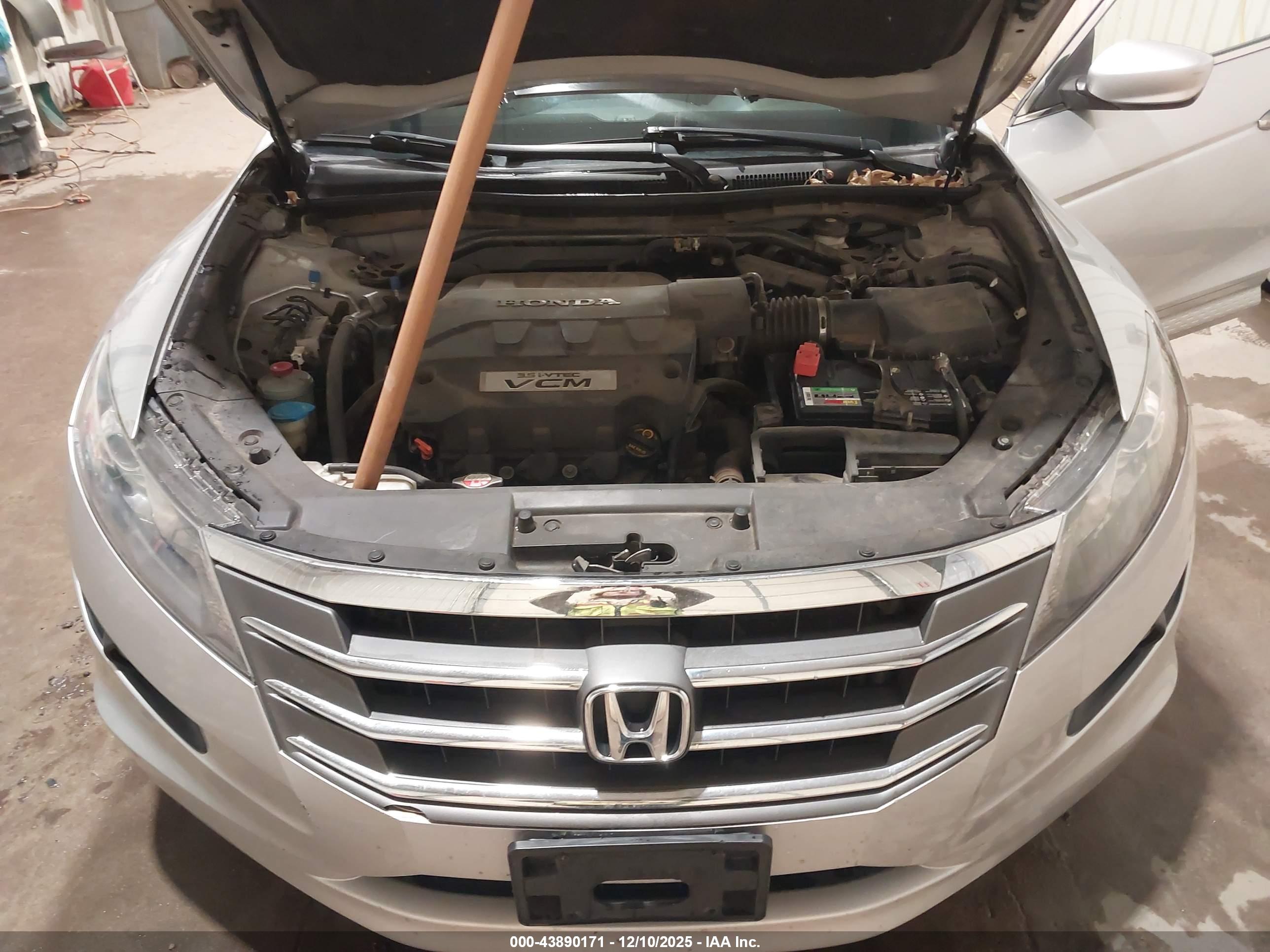 HONDA CROSSTOUR image 10