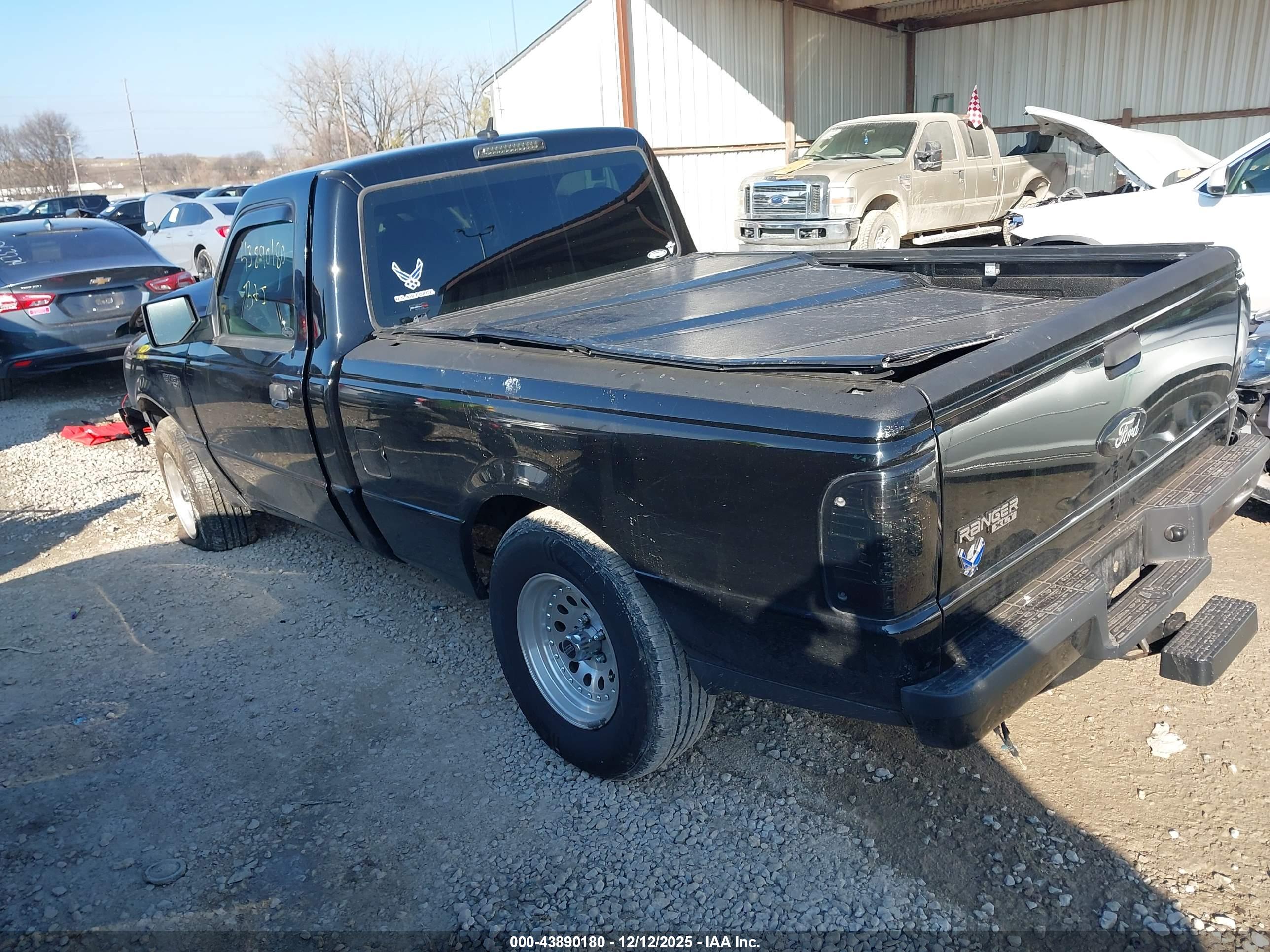 FORD RANGER image 3