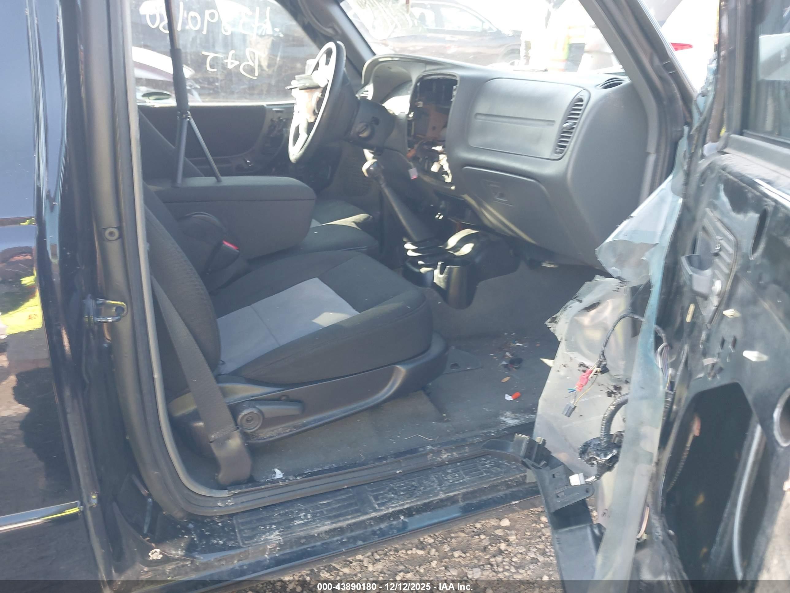 FORD RANGER image 5