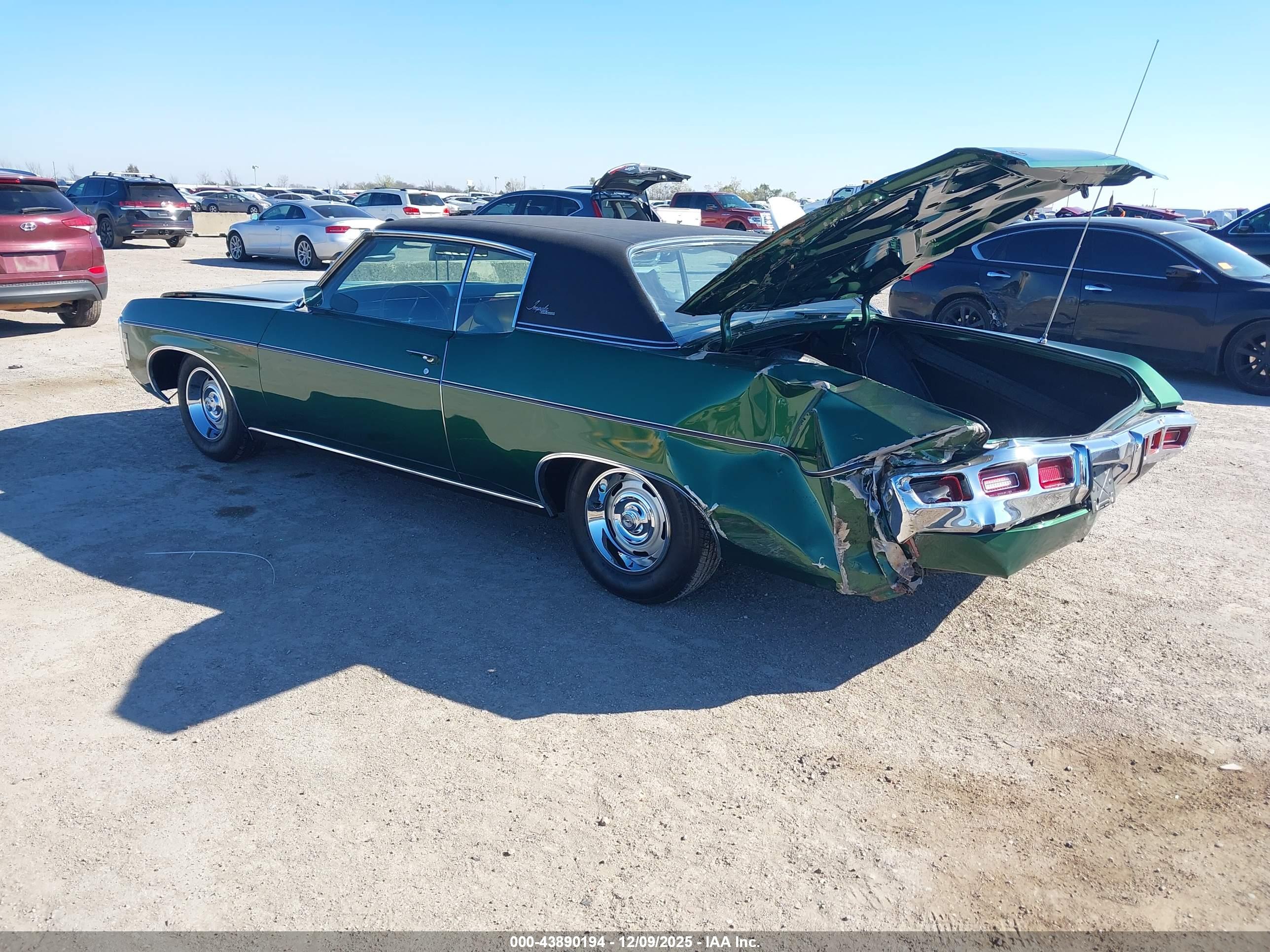CHEVROLET IMPALA image 3