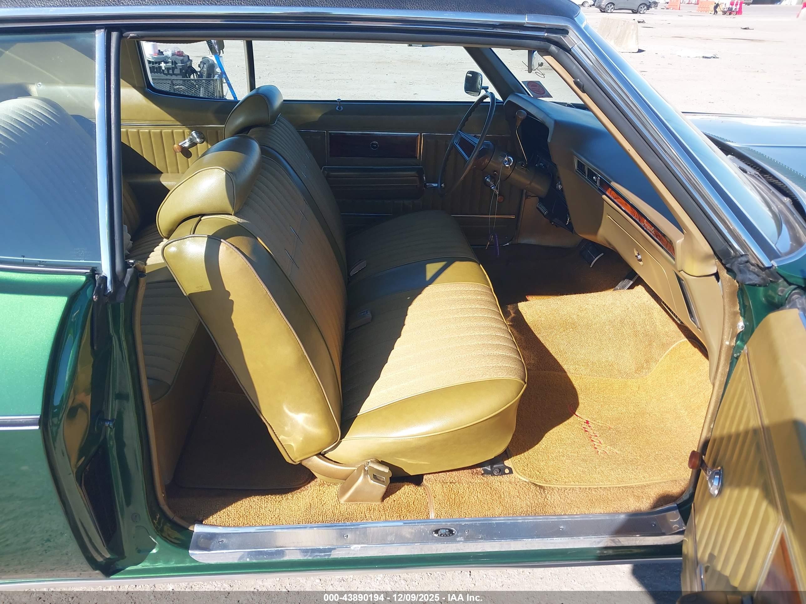 CHEVROLET IMPALA image 5