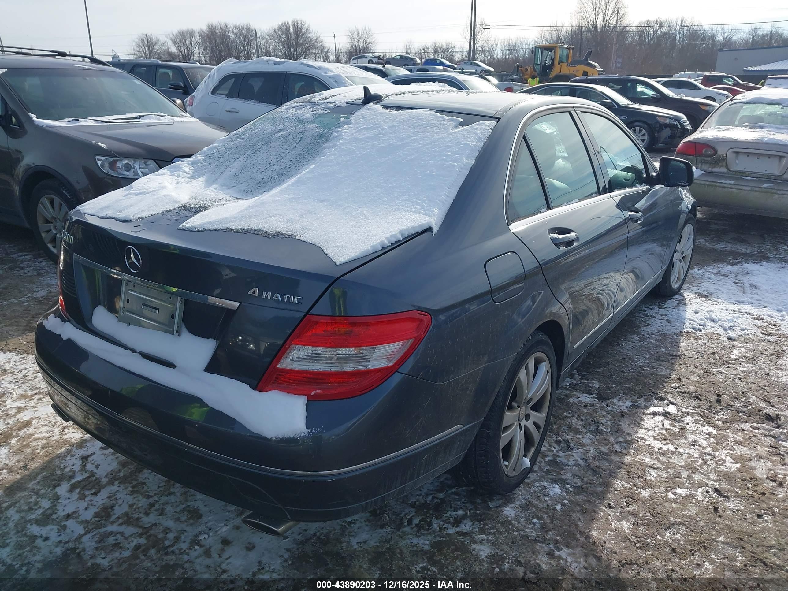 MERCEDES-BENZ C image 4