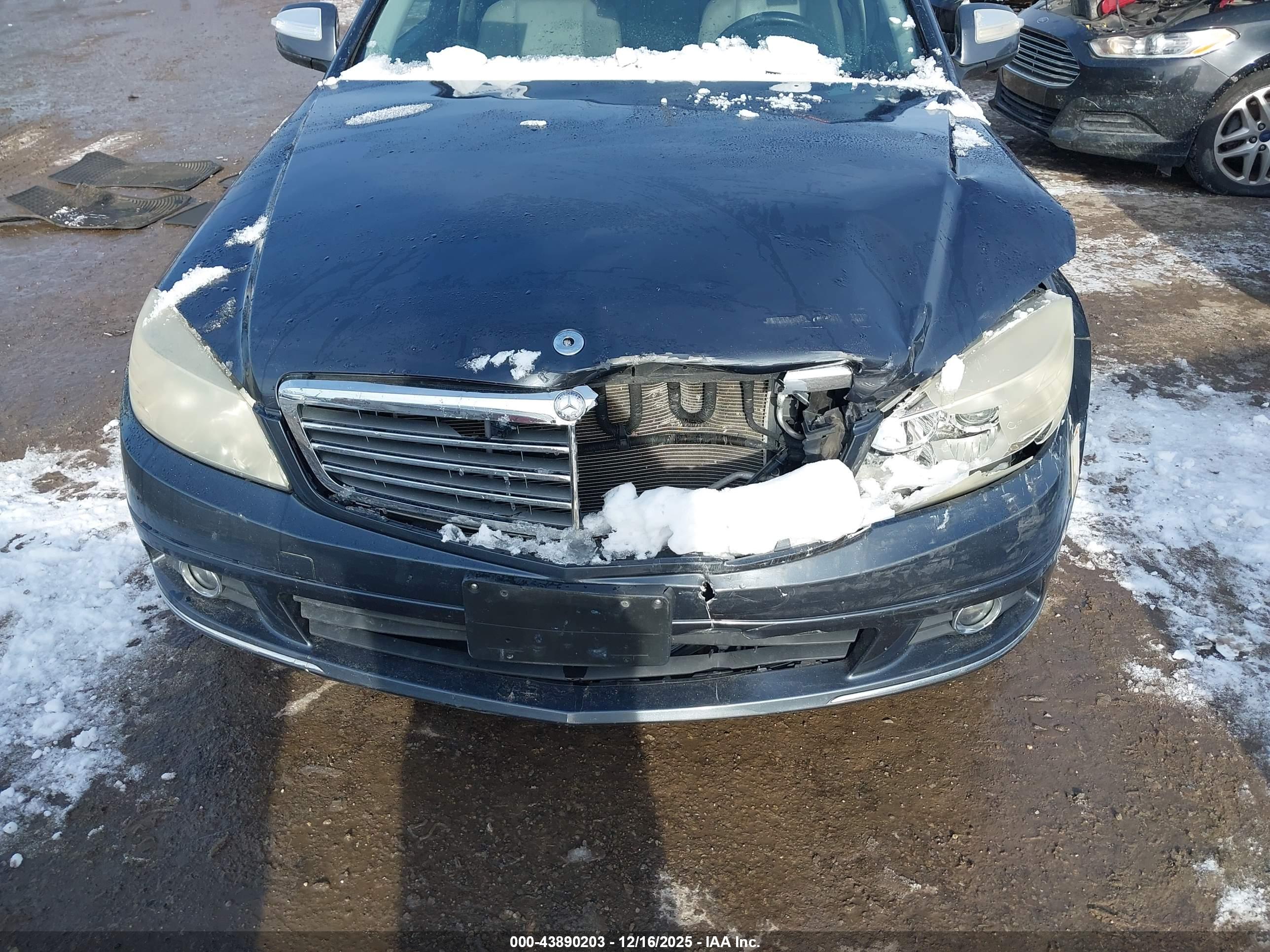 MERCEDES-BENZ C image 6