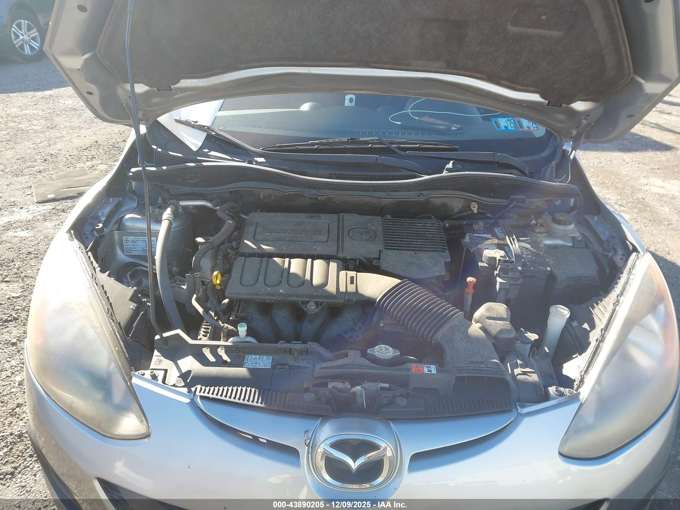 MAZDA MAZDA2 image 10