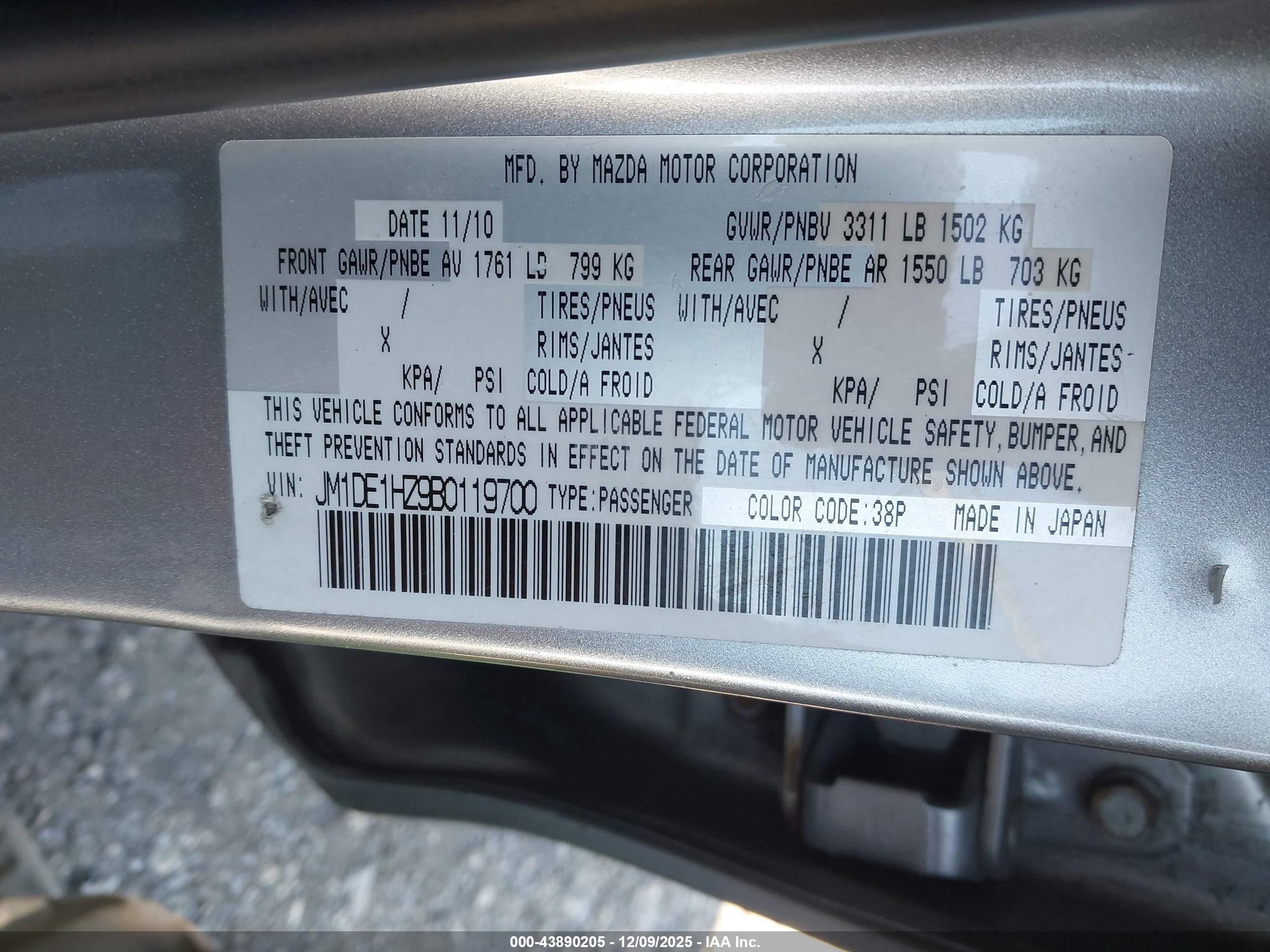 MAZDA MAZDA2 image 9