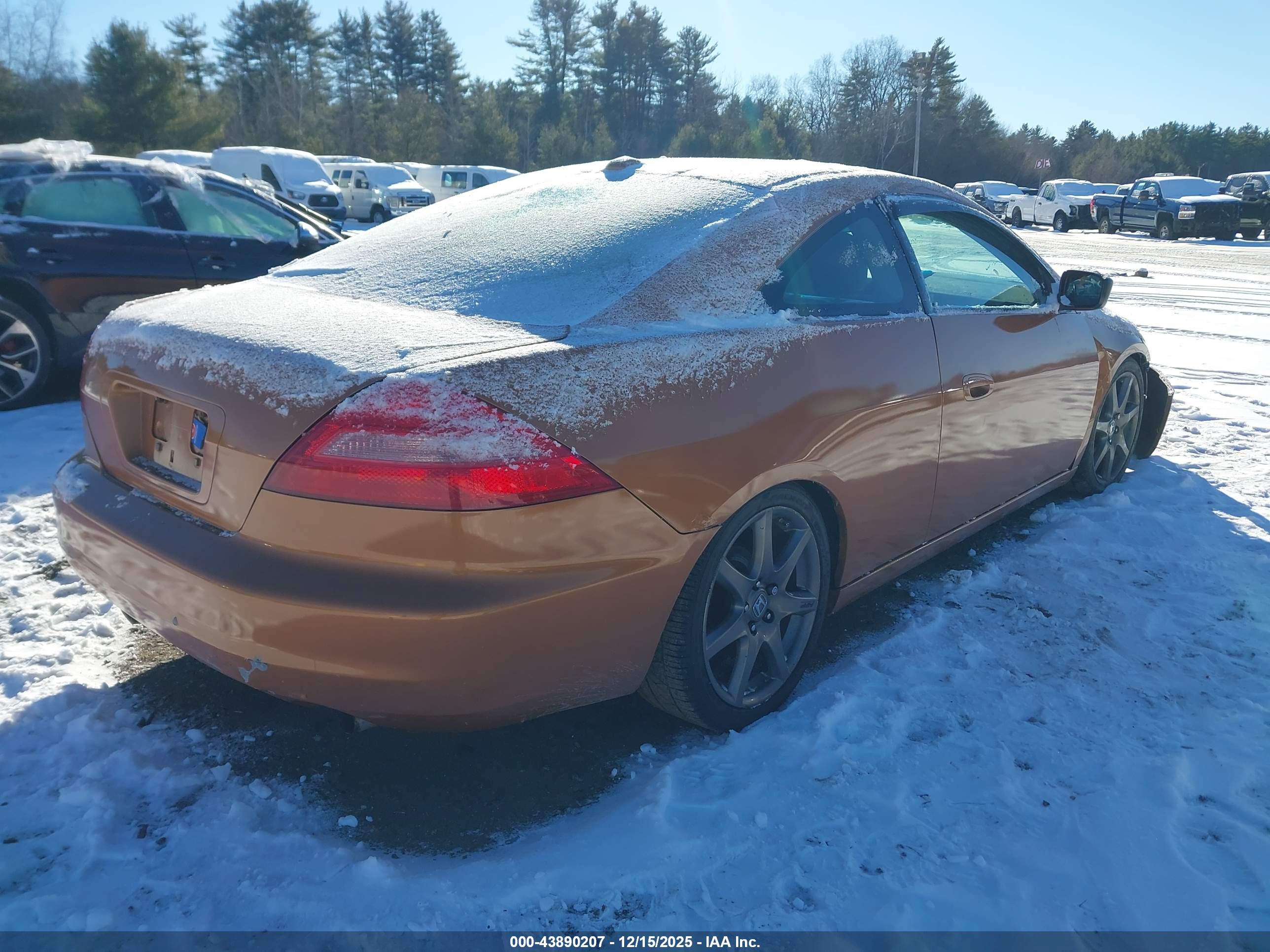 HONDA ACCORD image 4