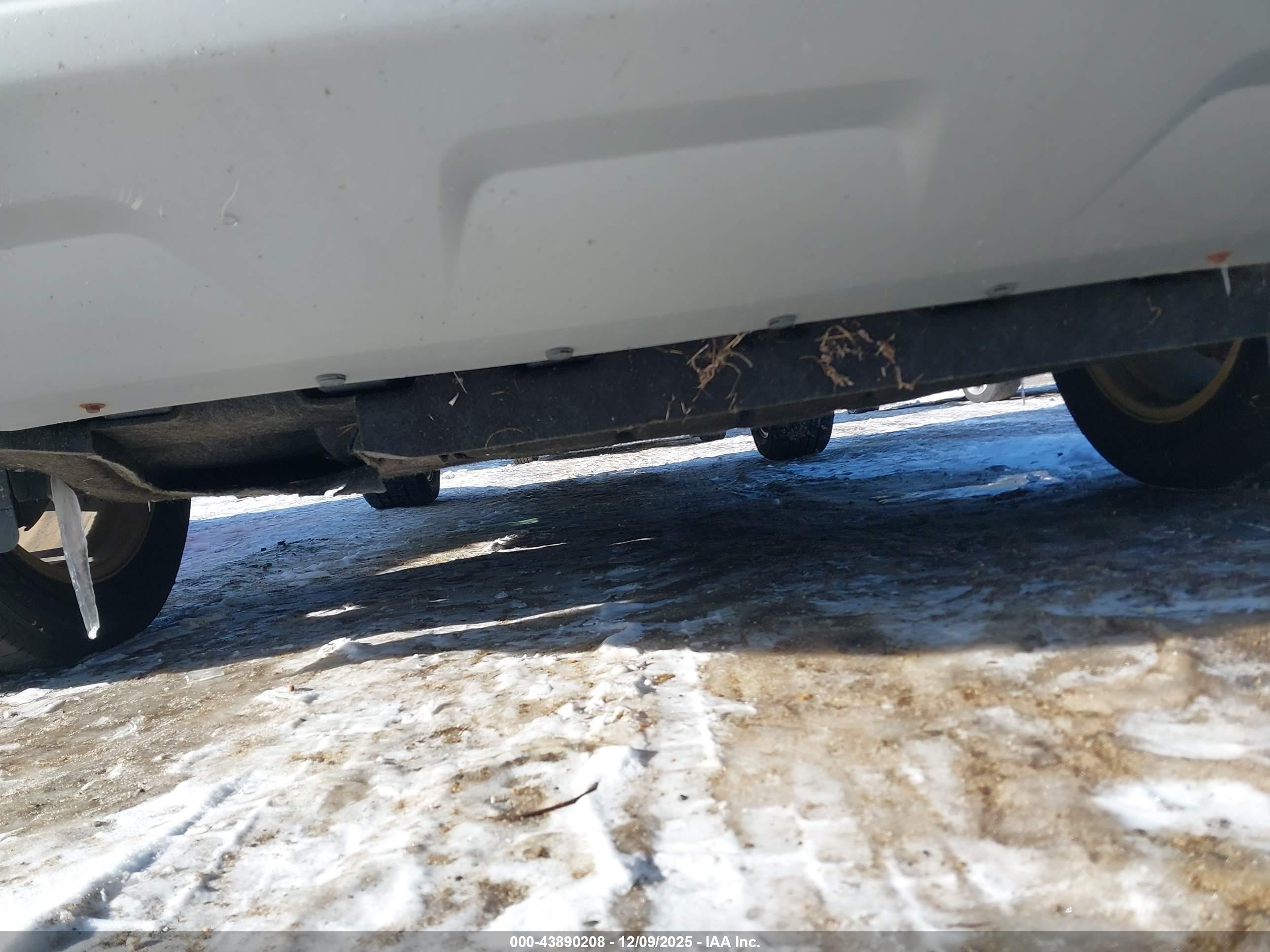 FORD ESCAPE image 6