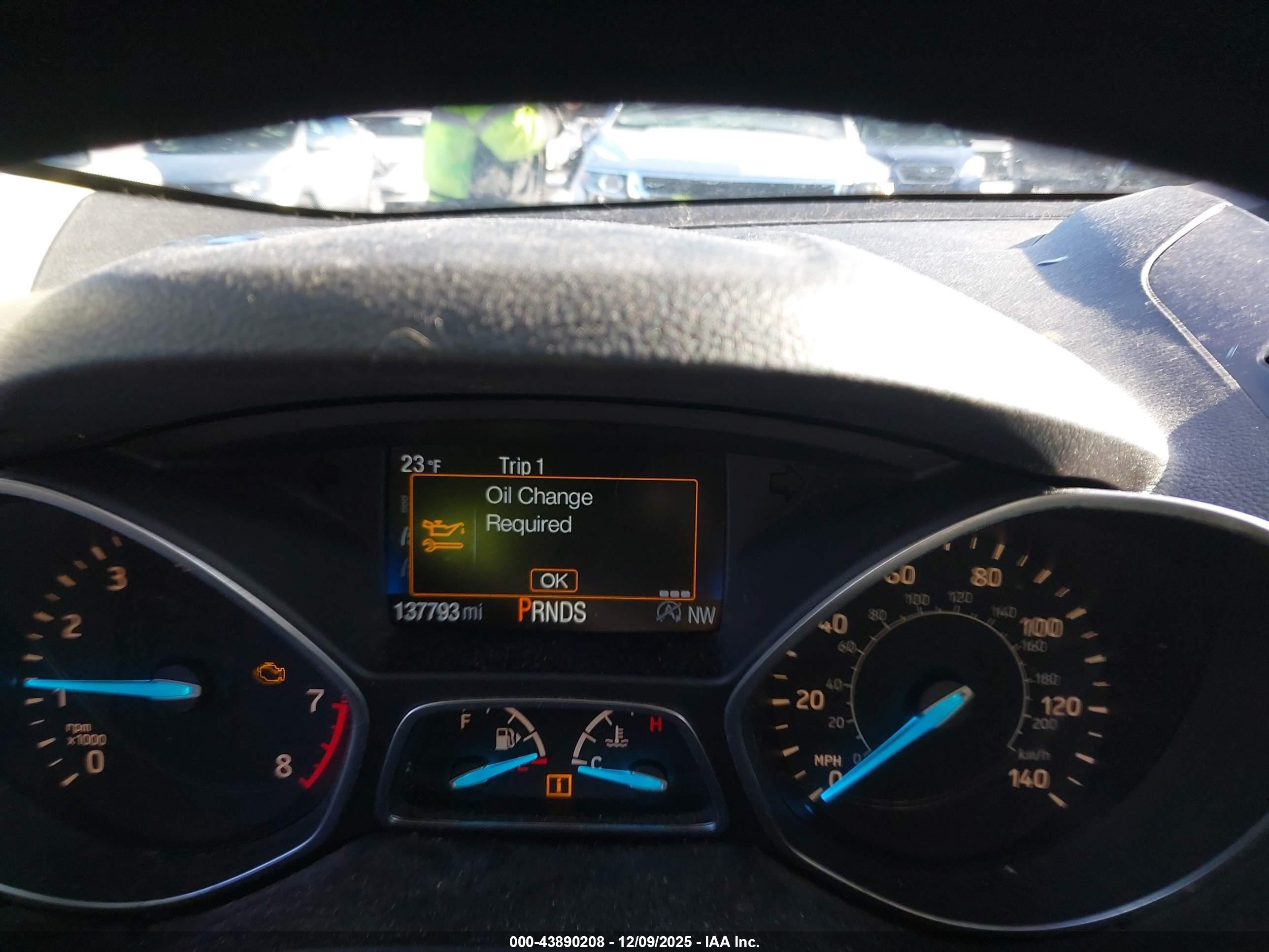 FORD ESCAPE image 7