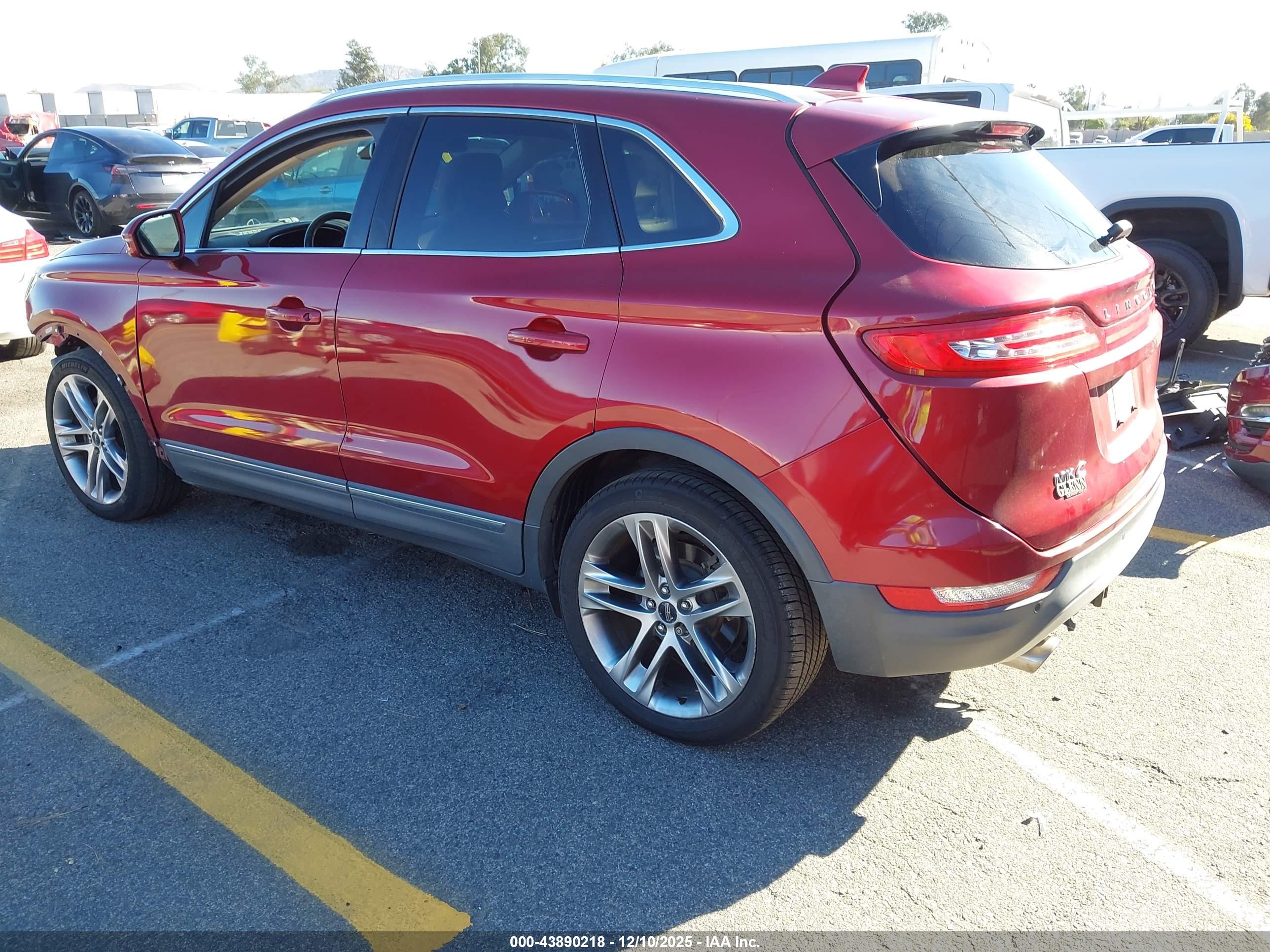 LINCOLN MKC image 3