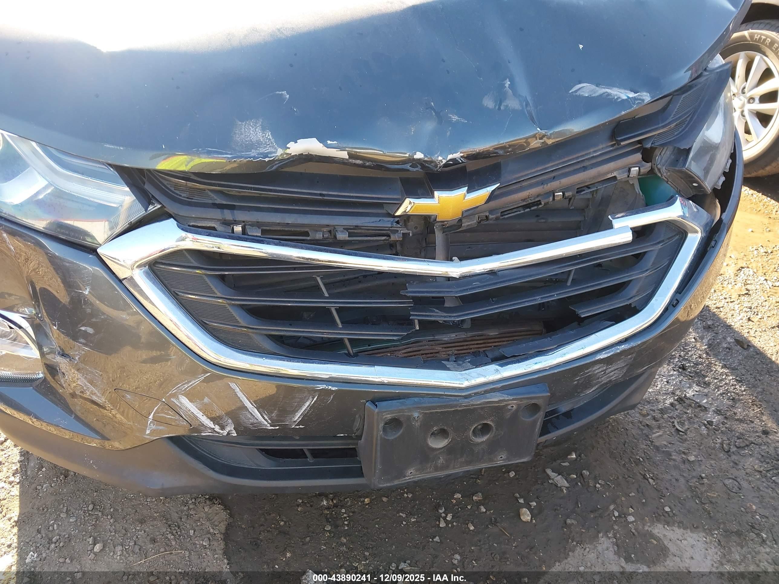 CHEVROLET EQUINOX image 6