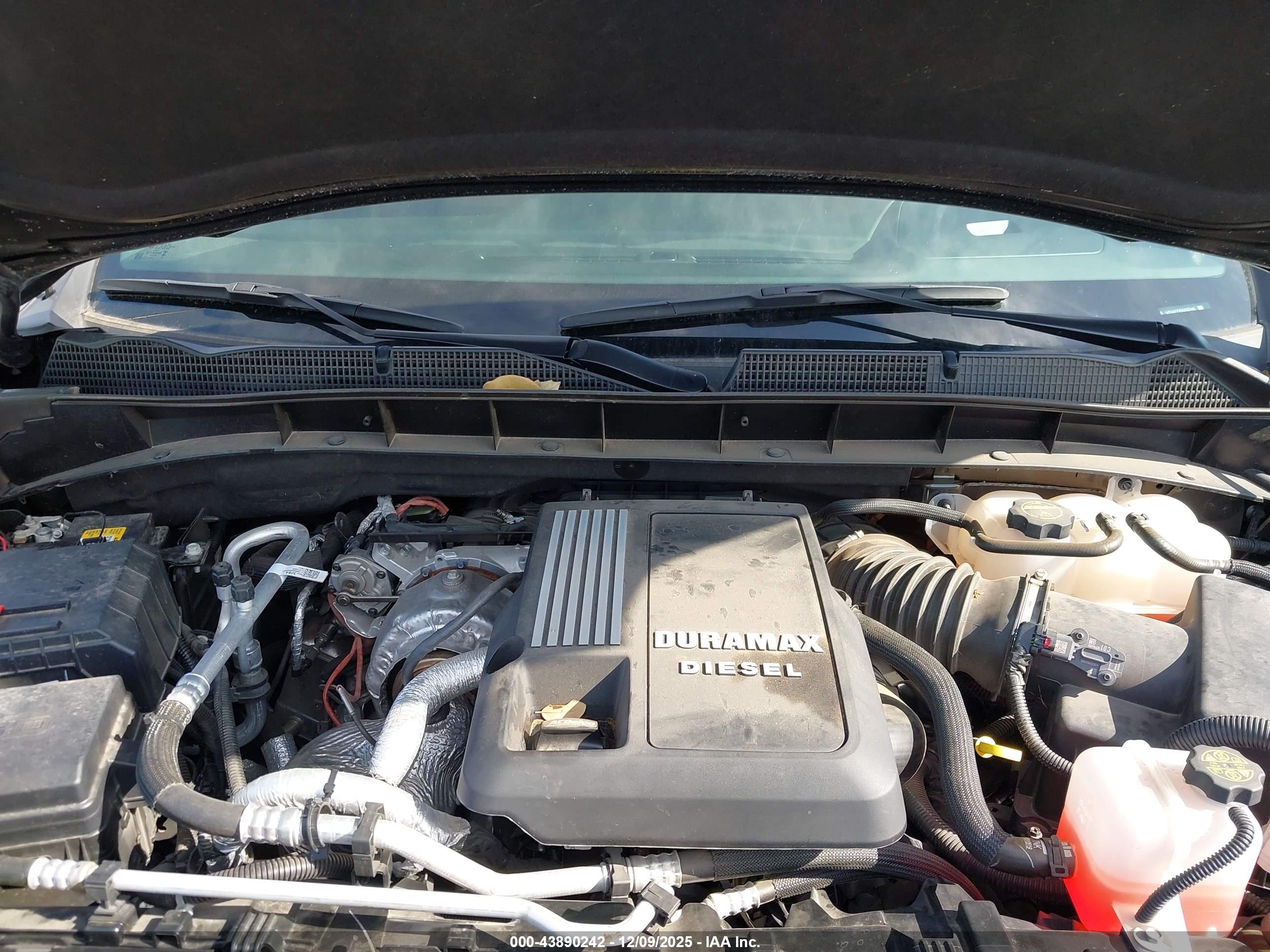 GMC SIERRA image 10