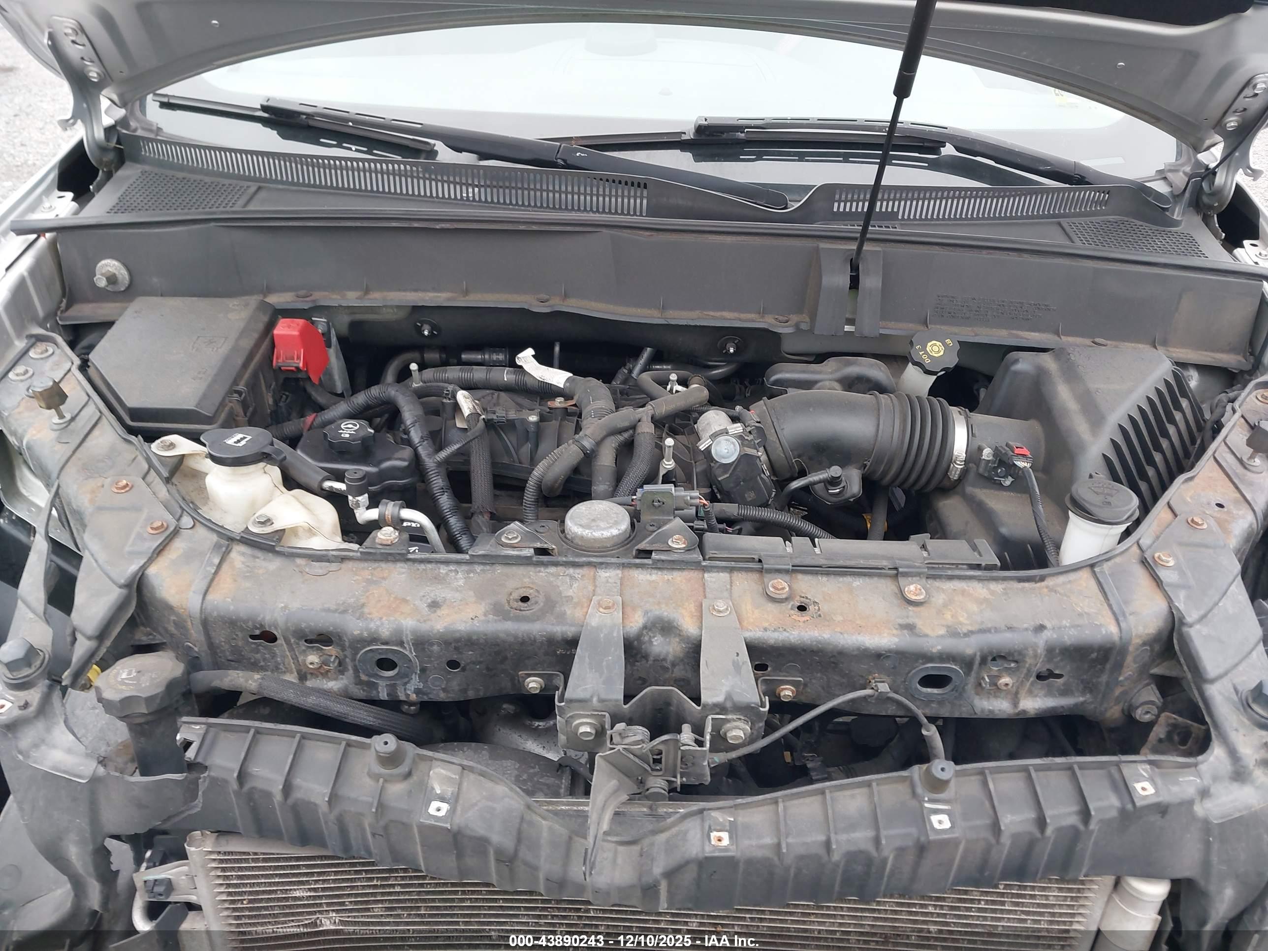 CHEVROLET TRAVERSE image 10