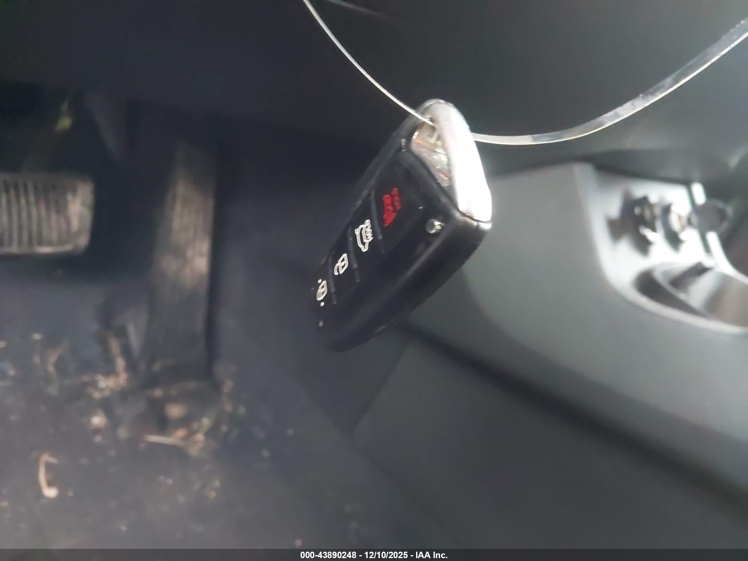HYUNDAI SANTA image 11