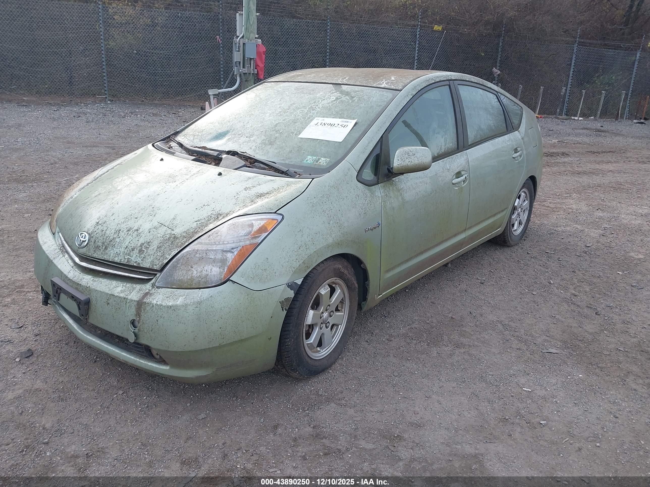 TOYOTA PRIUS image 2