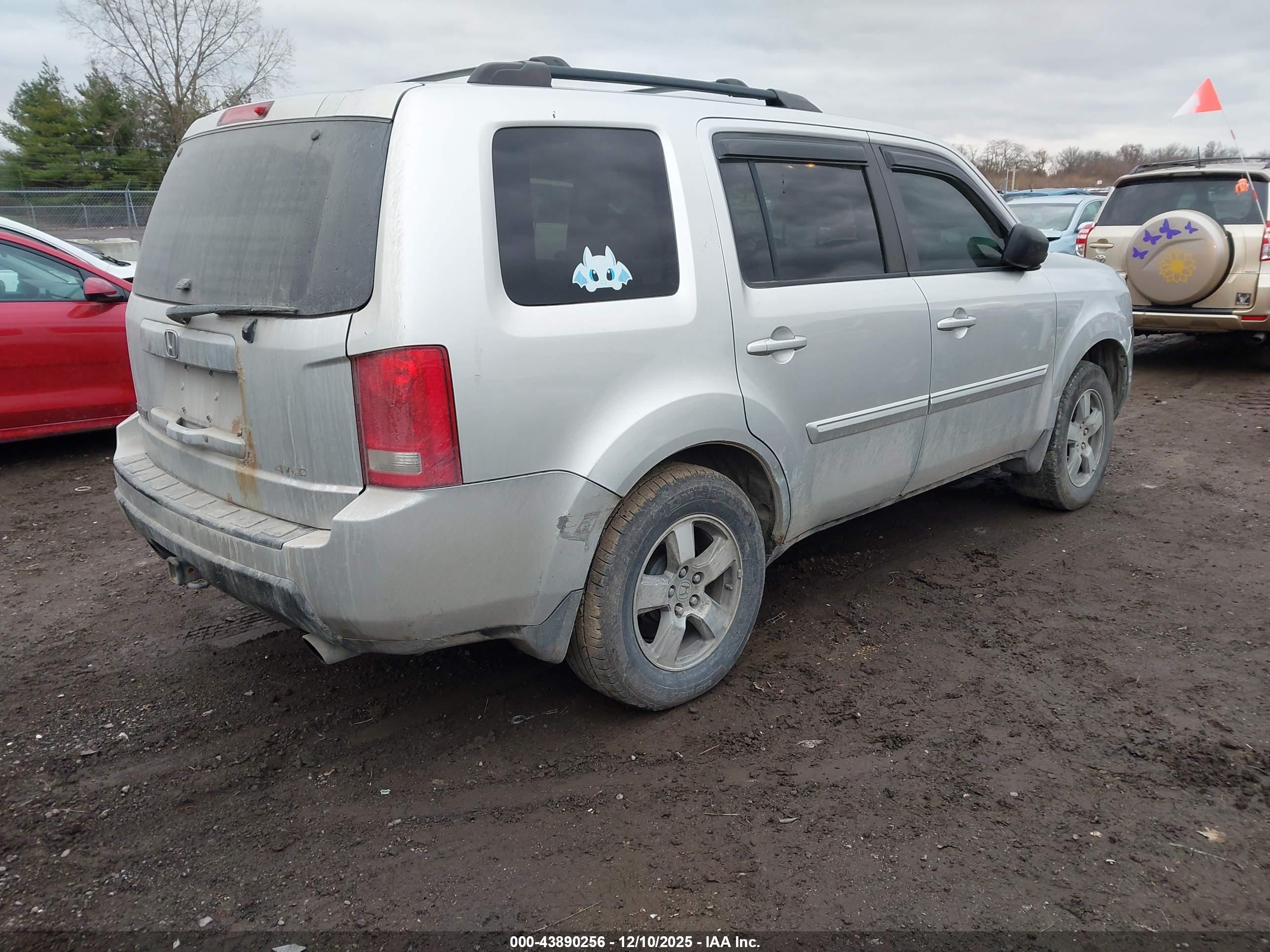 HONDA PILOT image 4