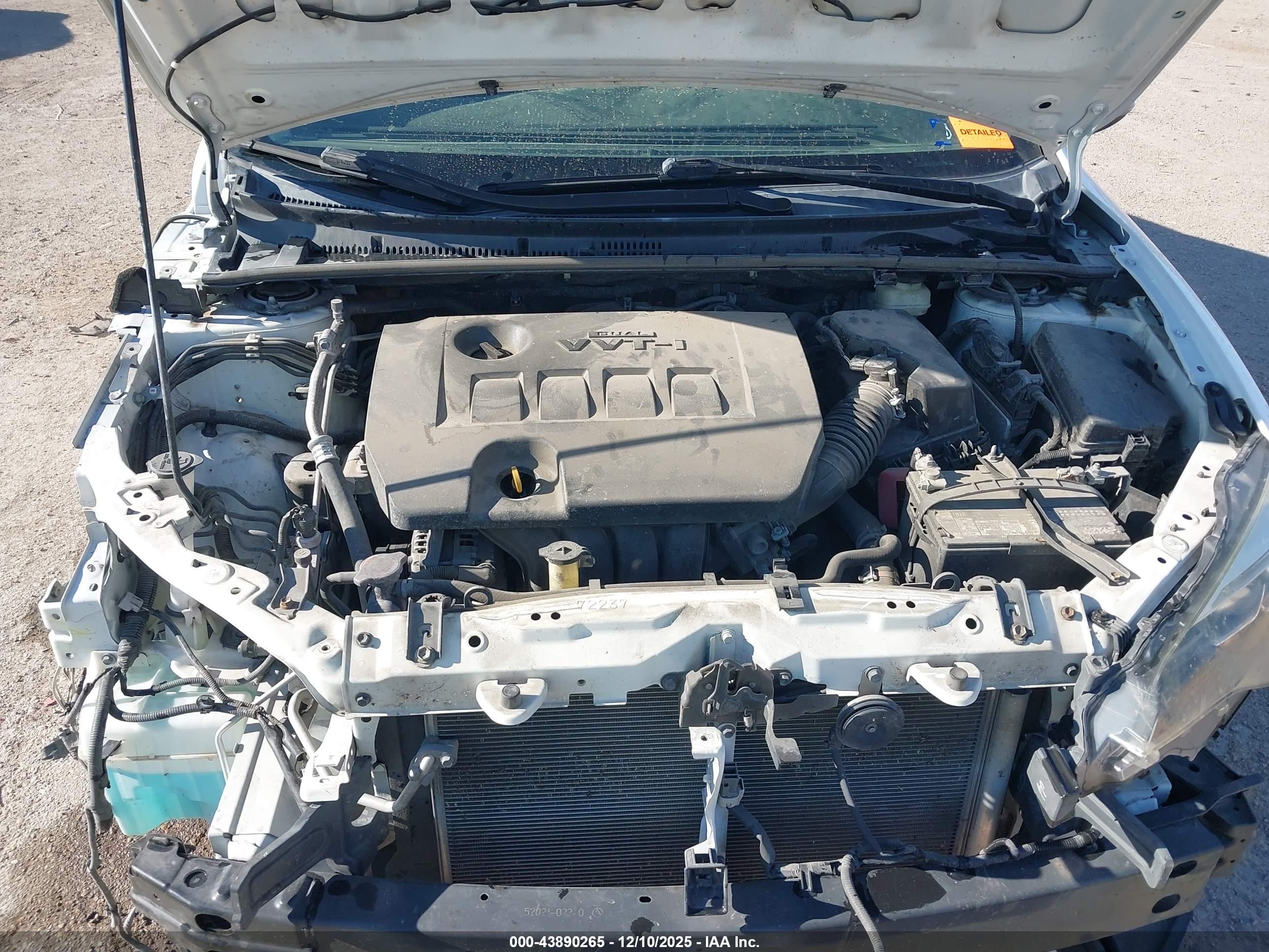 TOYOTA COROLLA image 10