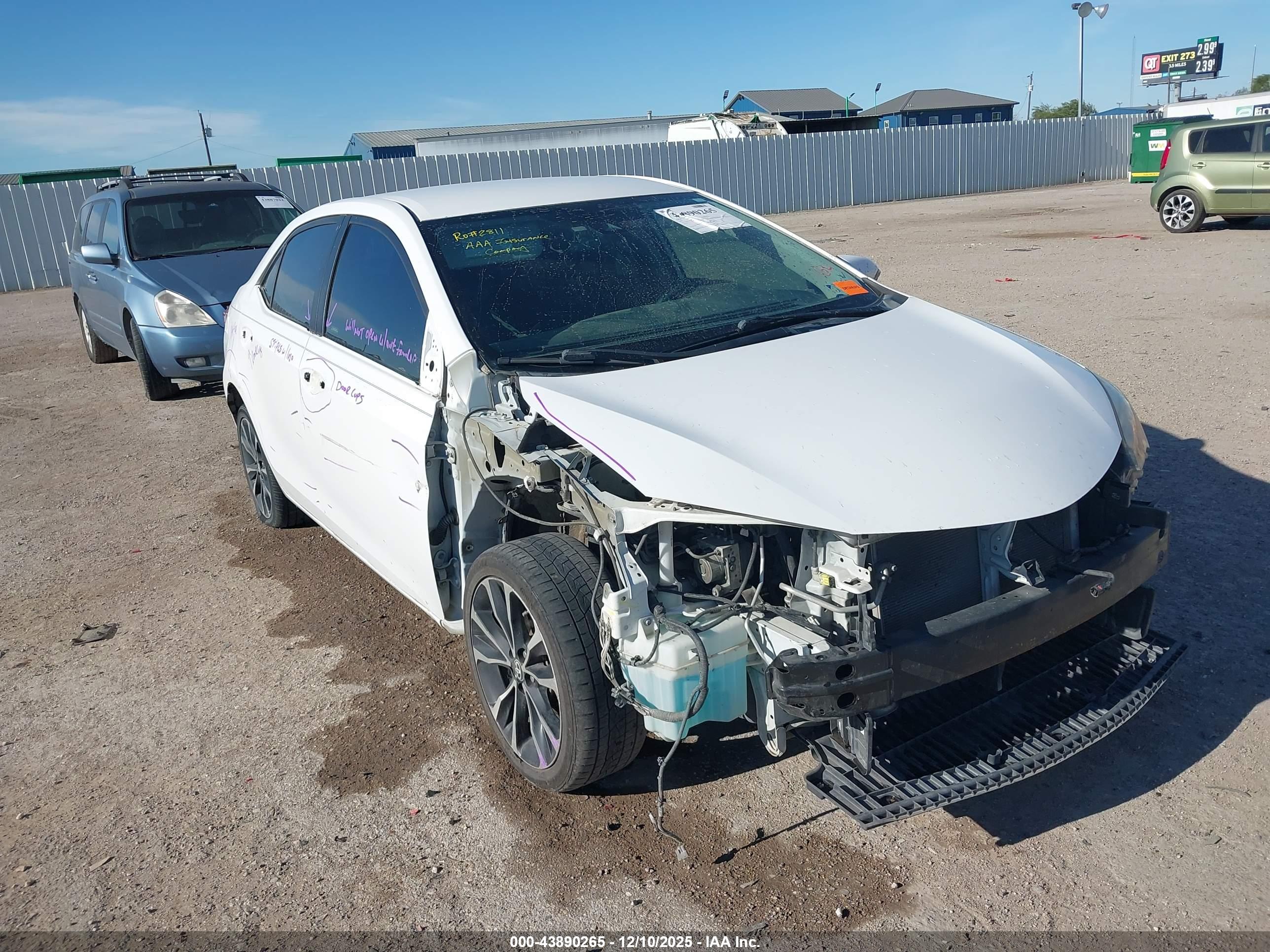 TOYOTA COROLLA image 6
