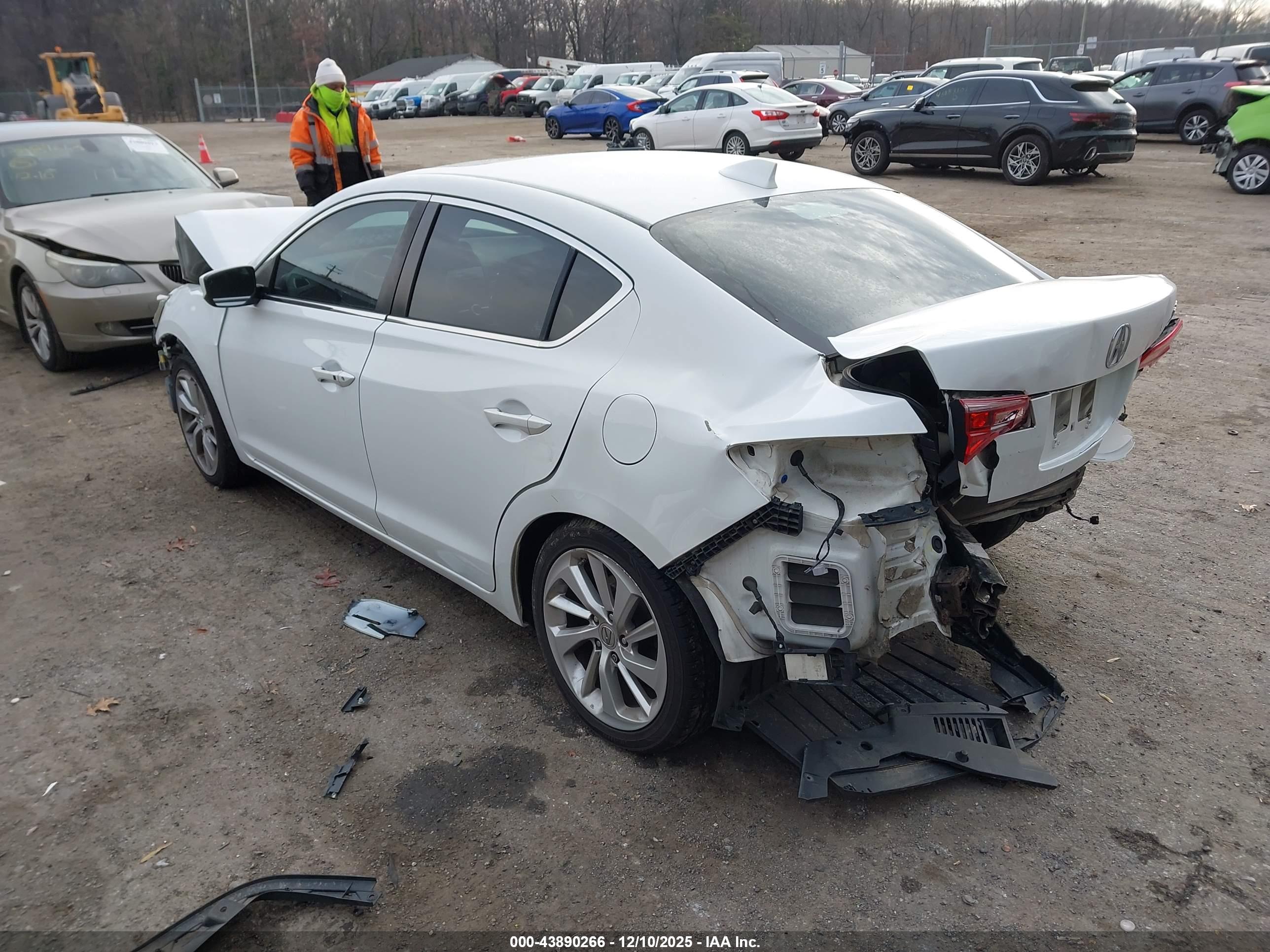 ACURA ILX image 3