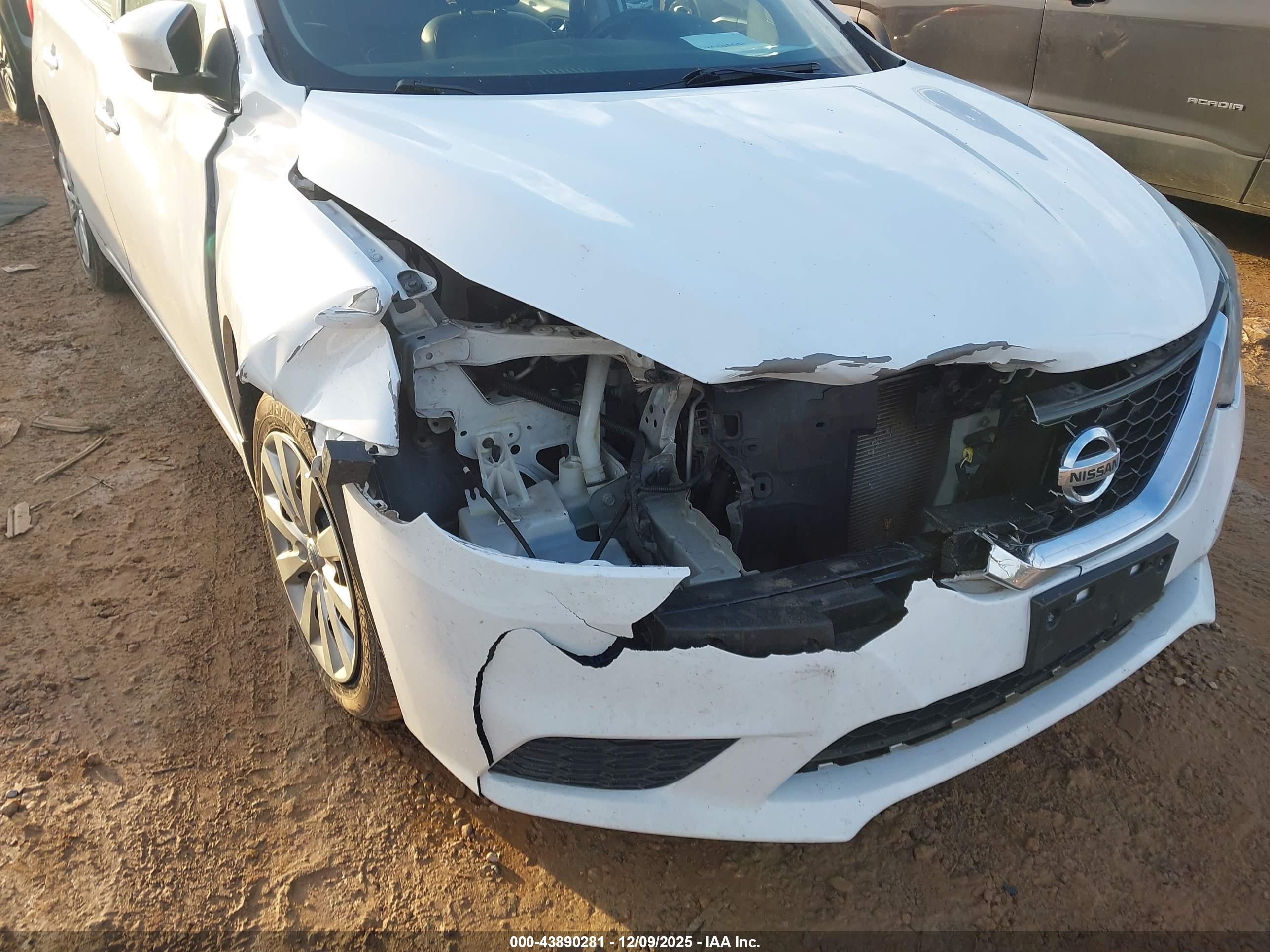 NISSAN SENTRA image 6