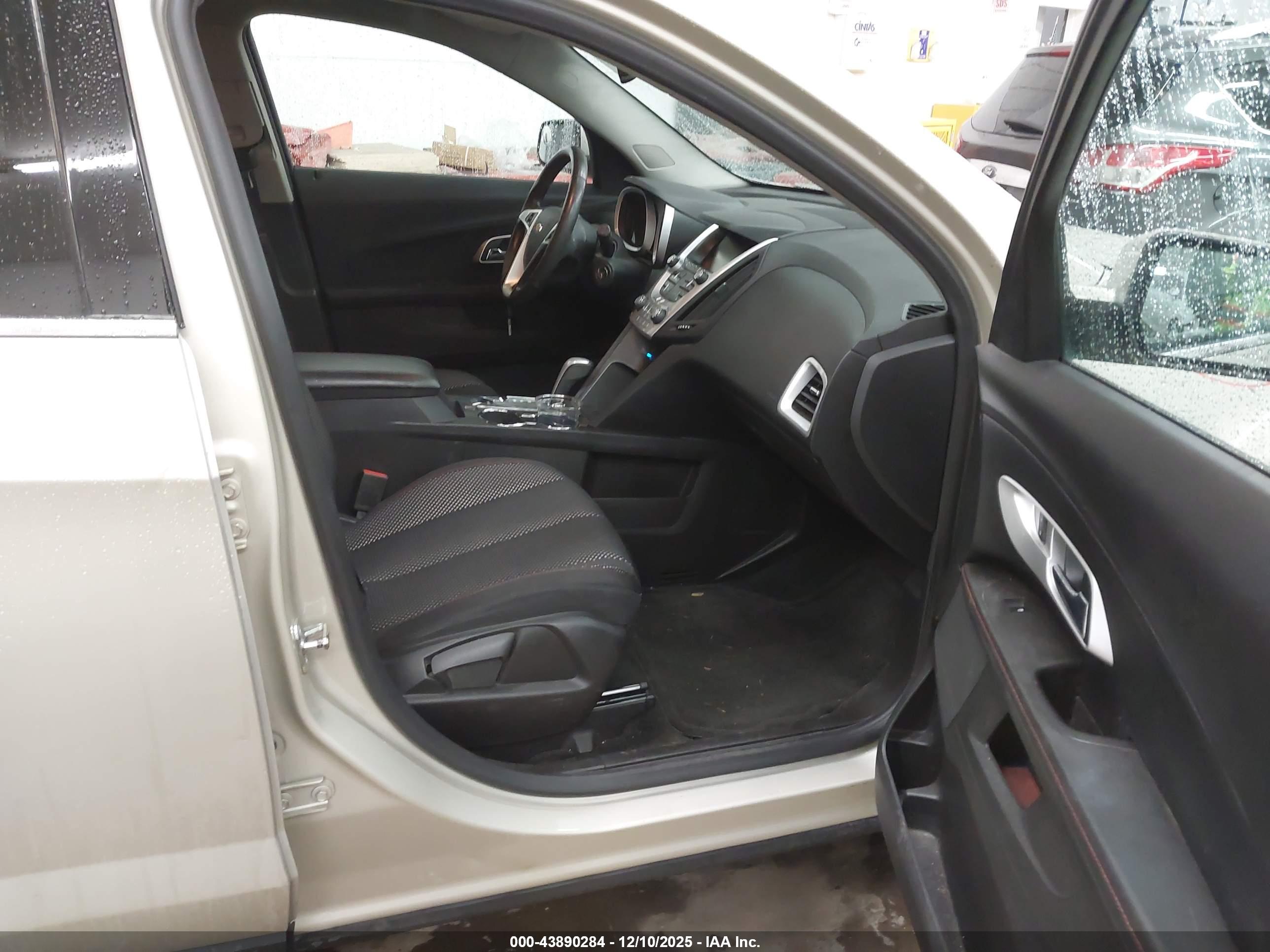 CHEVROLET EQUINOX image 5